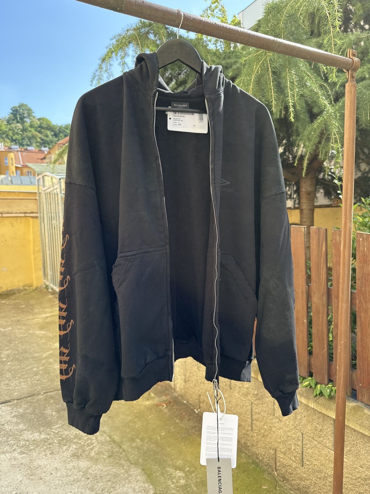 Balenciaga Balenciaga heavy metal zip up /Hoodie Size US M / EU 48-50 / 2 - 3 Thumbnail