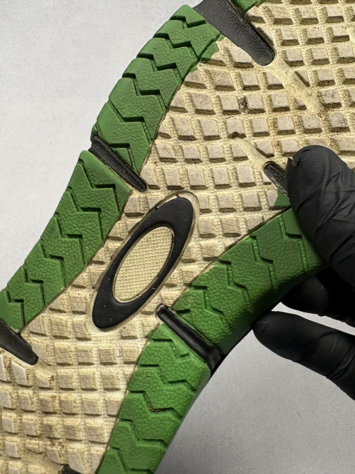 Oakley Oakley Red Code Flip Flops US 11 Black Sport Beach Thong Size US 11 / EU 44 - 14 Thumbnail
