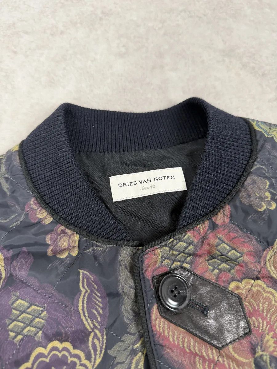 Dries Van Noten SS2014 Dries Van Noten Navy Floral Flowers Buttoned Jacket Size US S / EU 44-46 / 1 - 11 Thumbnail