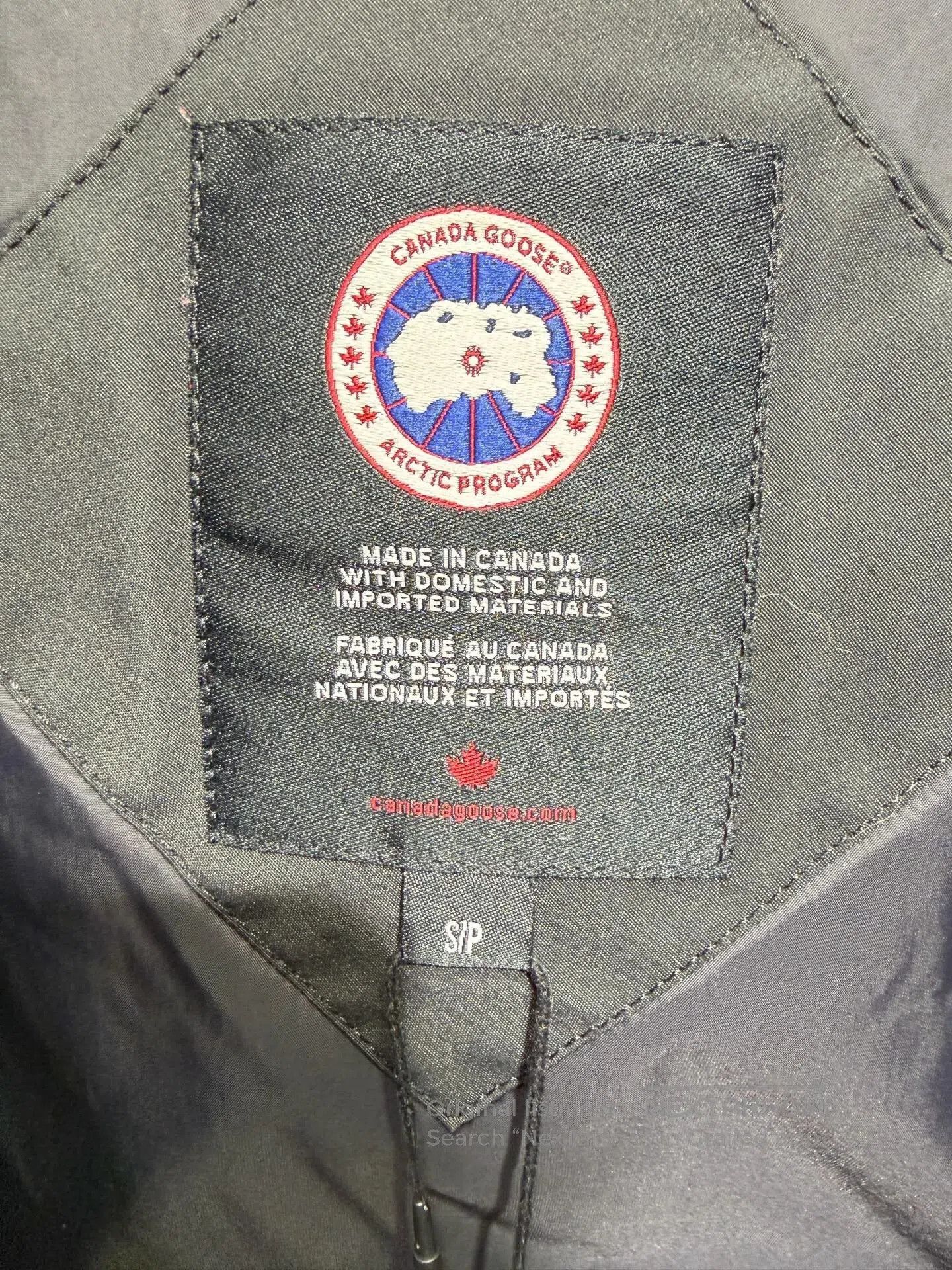 Canada Goose Canada Goose Chelsea Black Parka for Women. Size S / US 4 / IT 40 - 6 Thumbnail