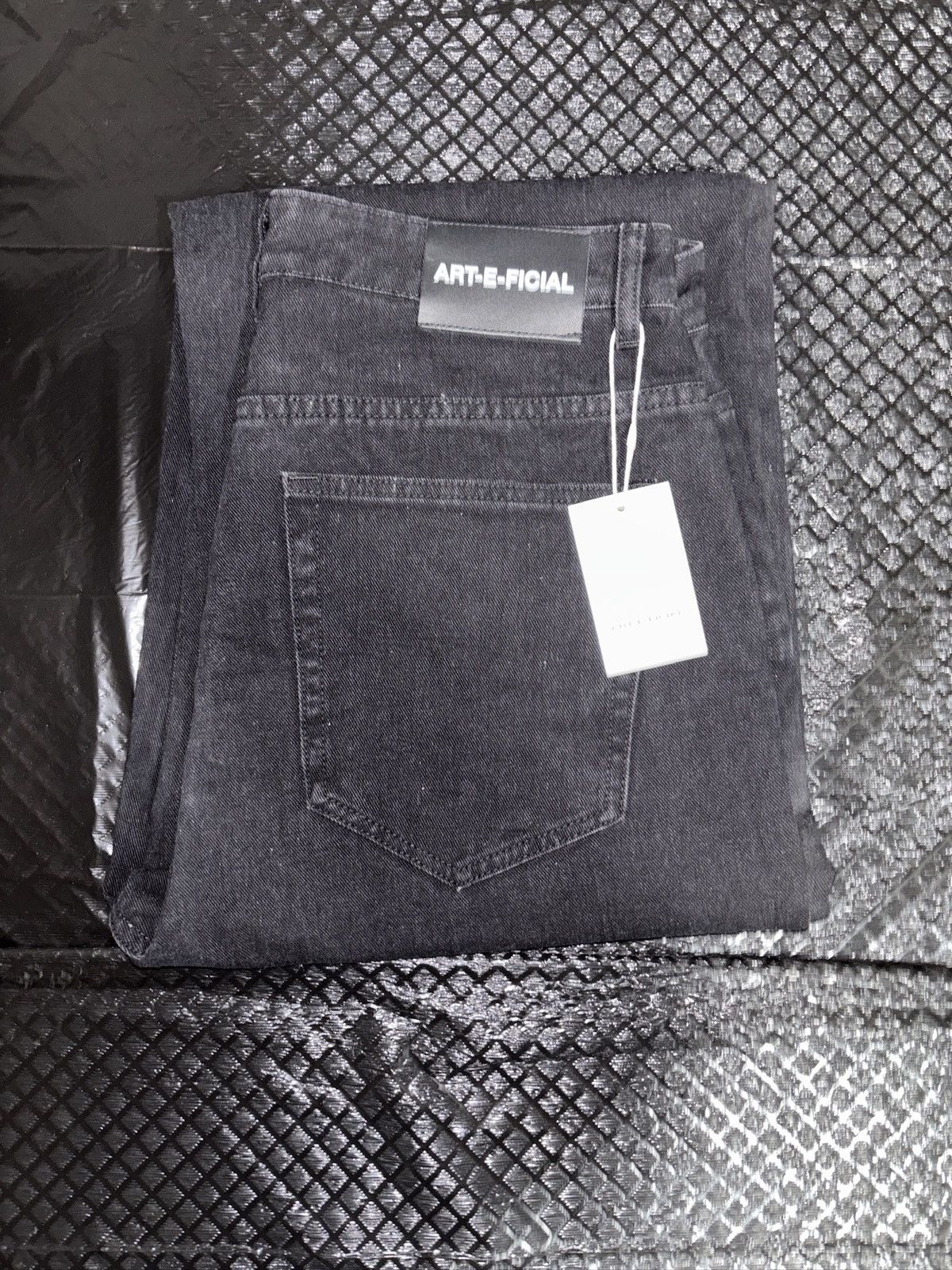 Other Art-E-Ficial Black Lightly Distressed Jeans Size US 34 / EU 50 - 1 Thumbnail