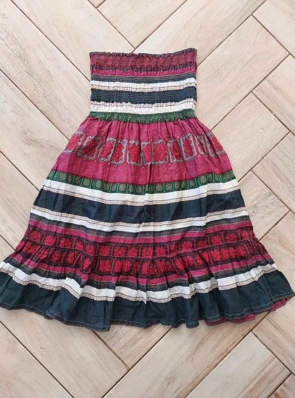 Victoria's Secret Moda International / Victoria's Secret dress S Size S / US 4 / IT 40 - 3 Thumbnail