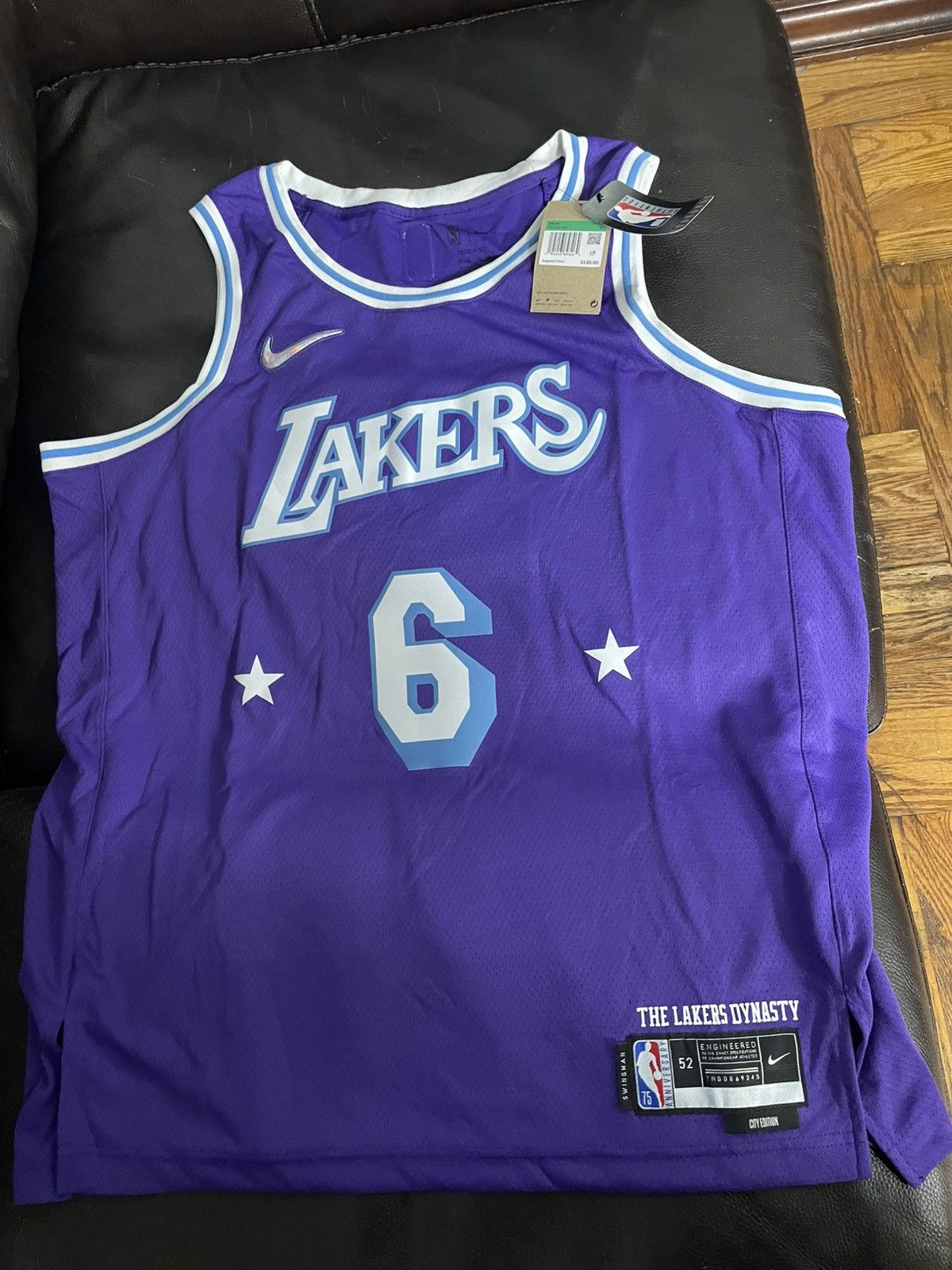Nike LA Lakers Lebron James City Edition jersey Size US XL / EU 56 / 4 - 1 Thumbnail