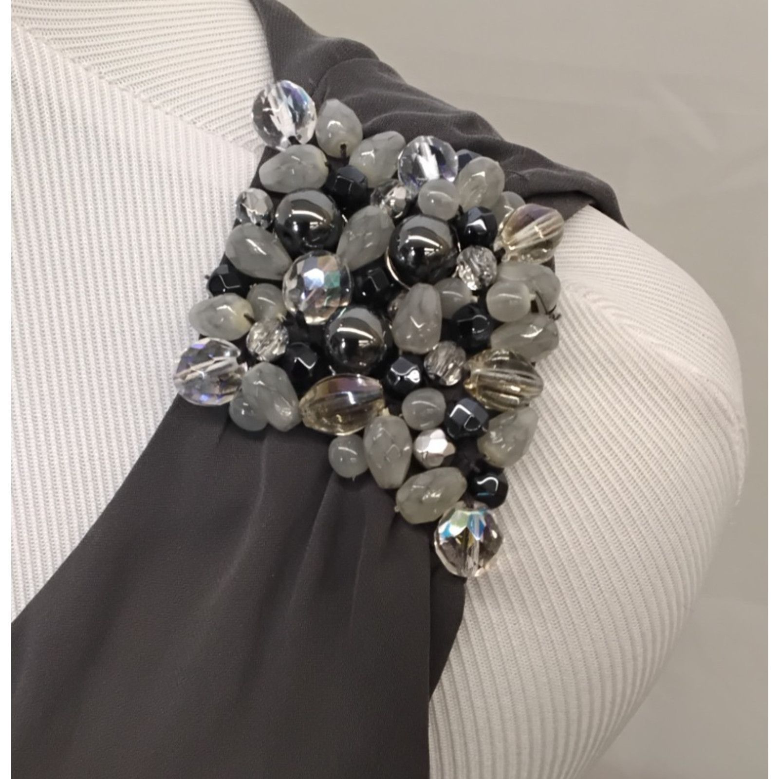 Other Cynthia Steffe Silk Dress Women's 4 Gray Asymmetric Bead NWT Size S / US 4 / IT 40 - 5 Thumbnail