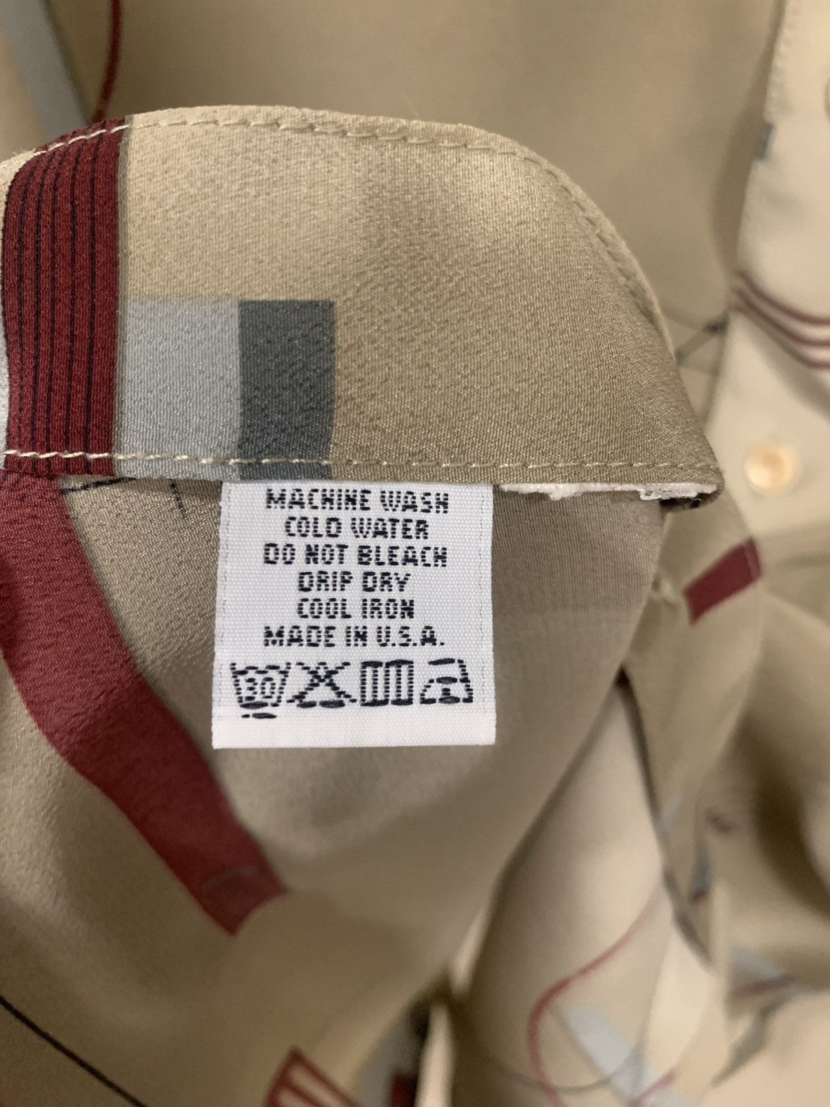Other Y2K short sleeve button up Size US XL / EU 56 / 4 - 3 Thumbnail