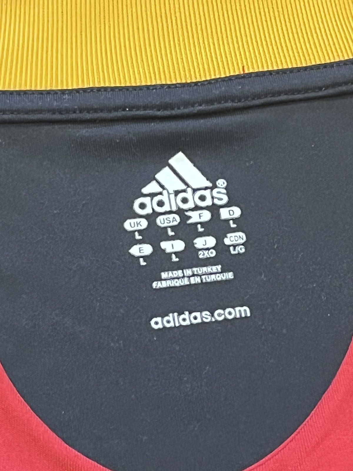 Adidas Jersey Kaysrispor Adidas 09/10 Fourth Kit Oldmoney Vintage Size US L / EU 52-54 / 3 - 11 Thumbnail