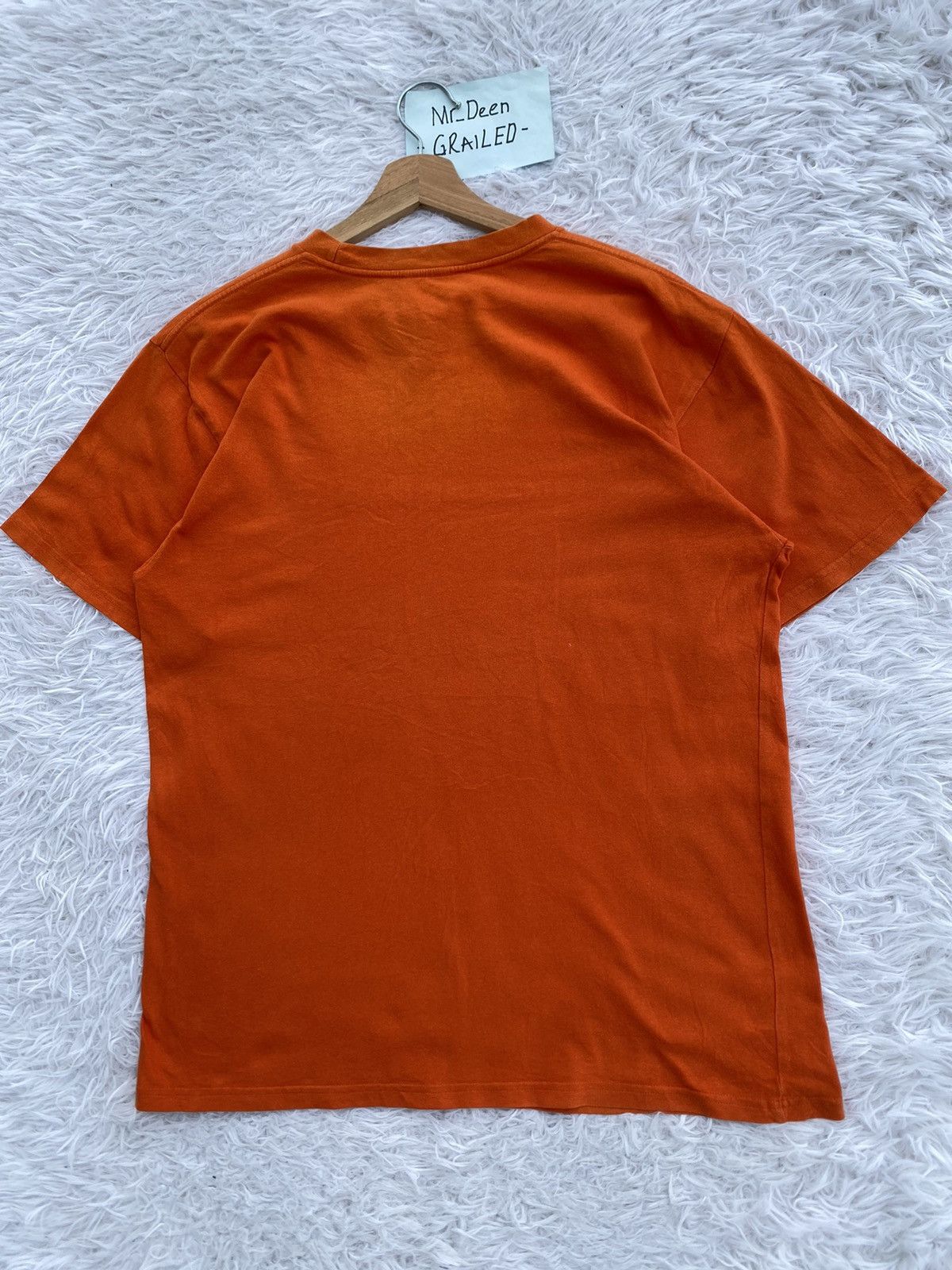 Nike Rare Vintage NIKE Basketball Orange T-shirt Size US M / EU 48-50 / 2 - 14 Thumbnail