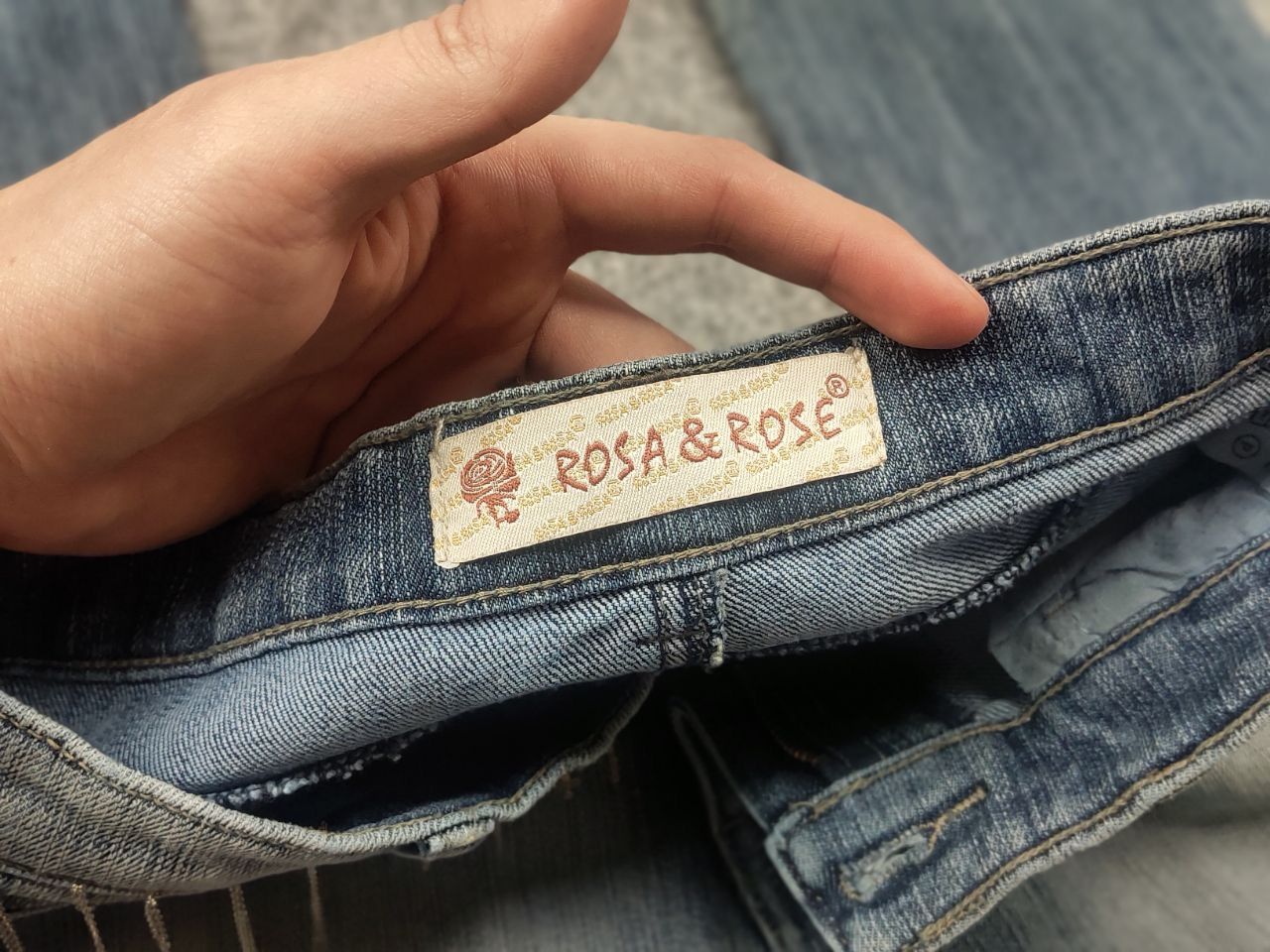 If Six Was Nine Rosa & Rose vintage Y2K Style Faded denim Flared Jeans LGB Size 28" / US 6 / IT 42 - 16 Thumbnail