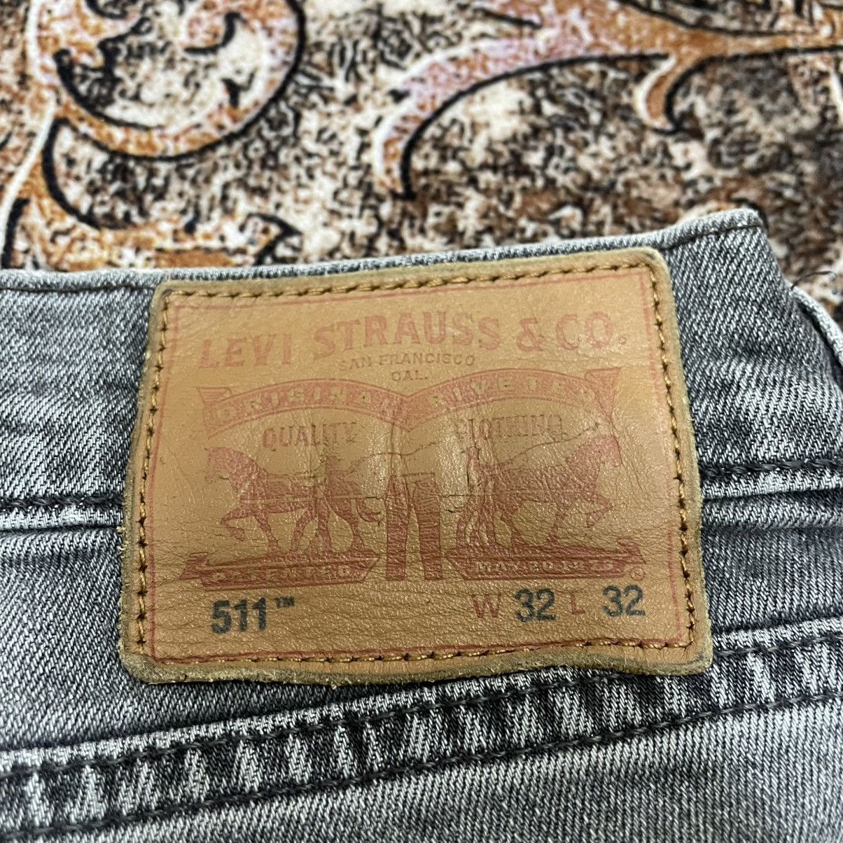 Levi's Vintage Clothing 🔥Vintage Levis 511 Stoned Washed Distress Denim Jeans Size US 31 - 14 Thumbnail