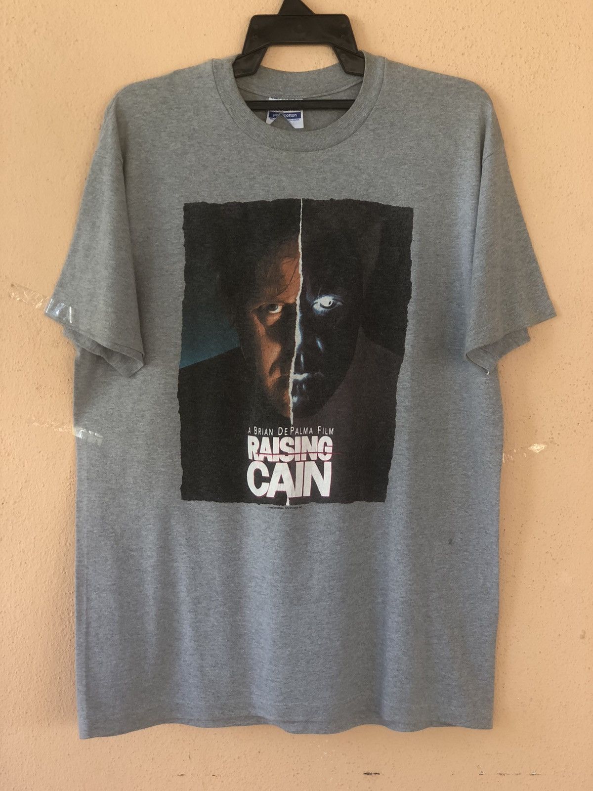 Expert Horror × Vintage Vintage 90s RAISiNG CAIN Thriller Horror Movie Size US XL / EU 56 / 4 - 2 Thumbnail