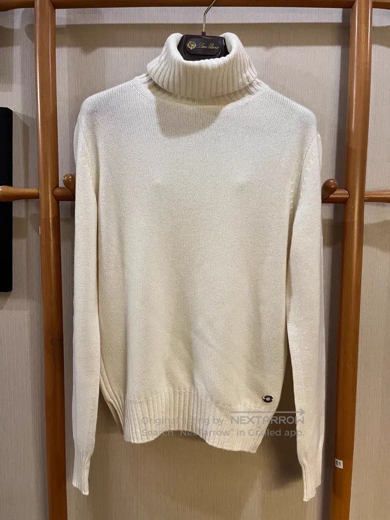 Loro Piana Loro Piana White Baby Cashmere Sweater Size XS / US 0-2 / IT 36-38 - 2 Thumbnail