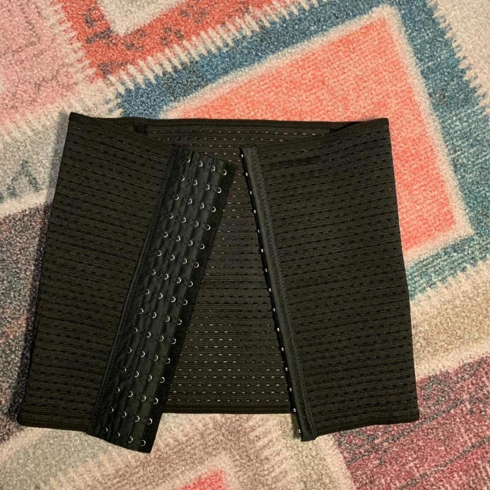 Other Waist trainer corset with hook loop closures Size ONE SIZE - 1 Thumbnail