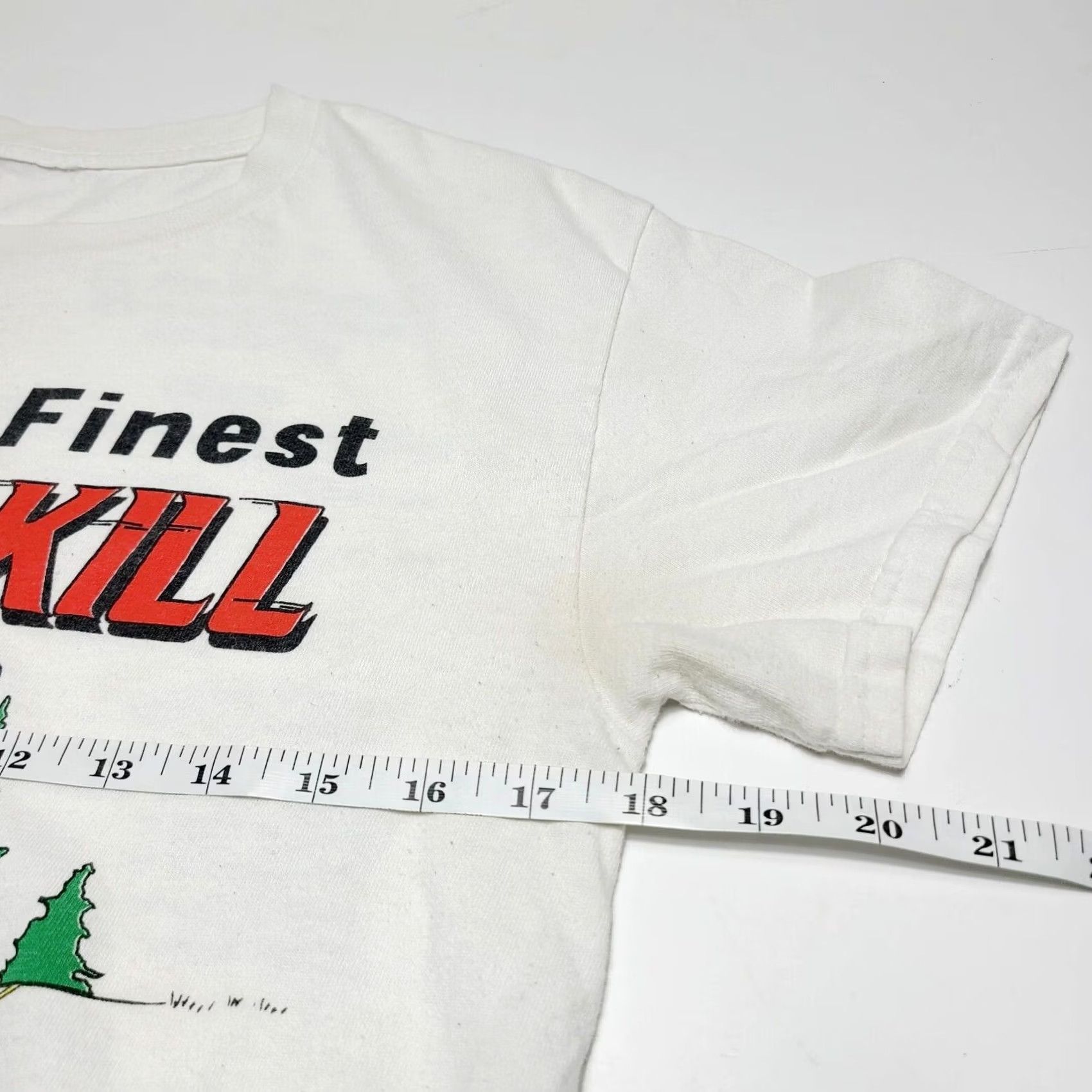Vintage VINTAGE Alaska's Road Kill Cafe Double-Sided Men's T-Shirt Size S 90's Crew Neck White Short Sleeve 1980-1989 Men Size US S / EU 44-46 / 1 - 5 Thumbnail