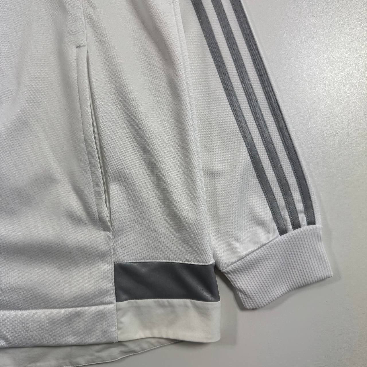 Adidas Adidas Real Madrid Track 2015/16 Jacket White Full Zip M Size US M / EU 48-50 / 2 - 5 Thumbnail
