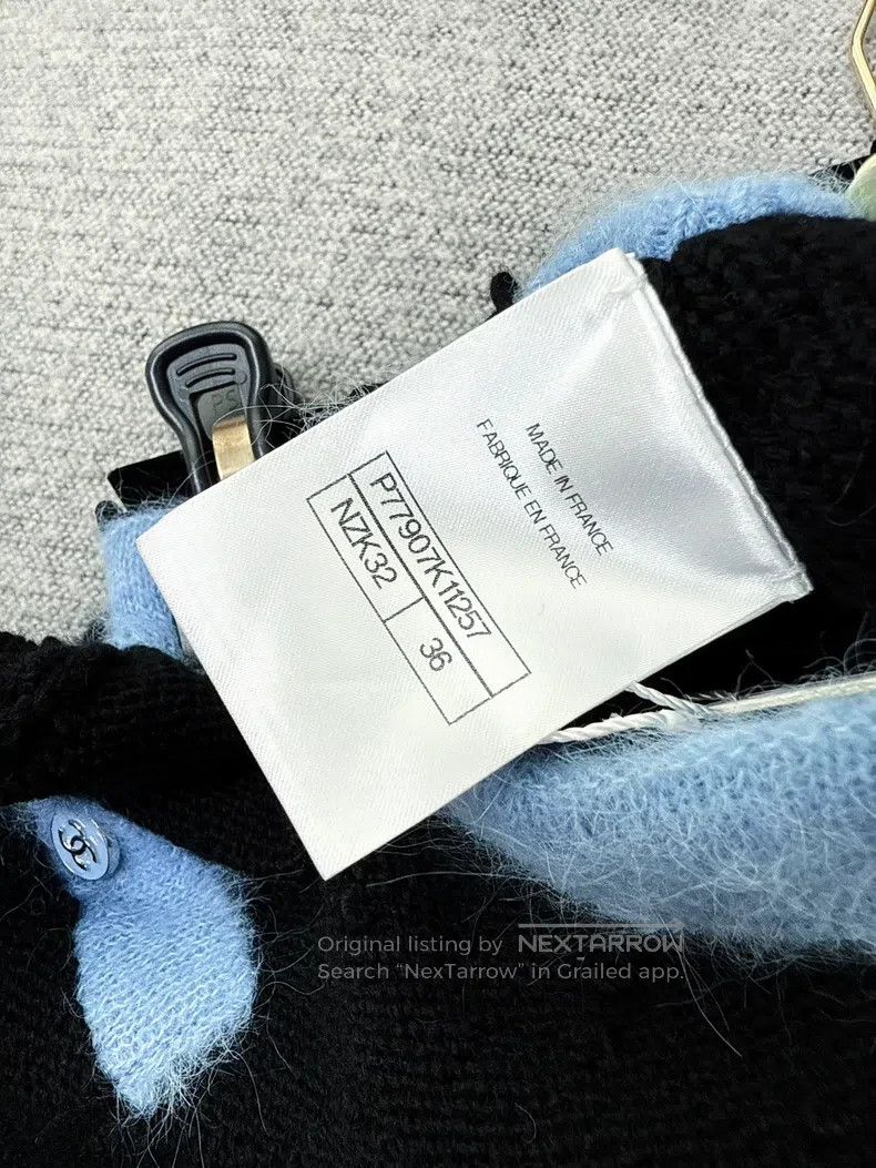 Chanel Chanel 24B blue and black colour block two-pocket wool ski Size 24" / US 00 / IT 34 - 6 Thumbnail