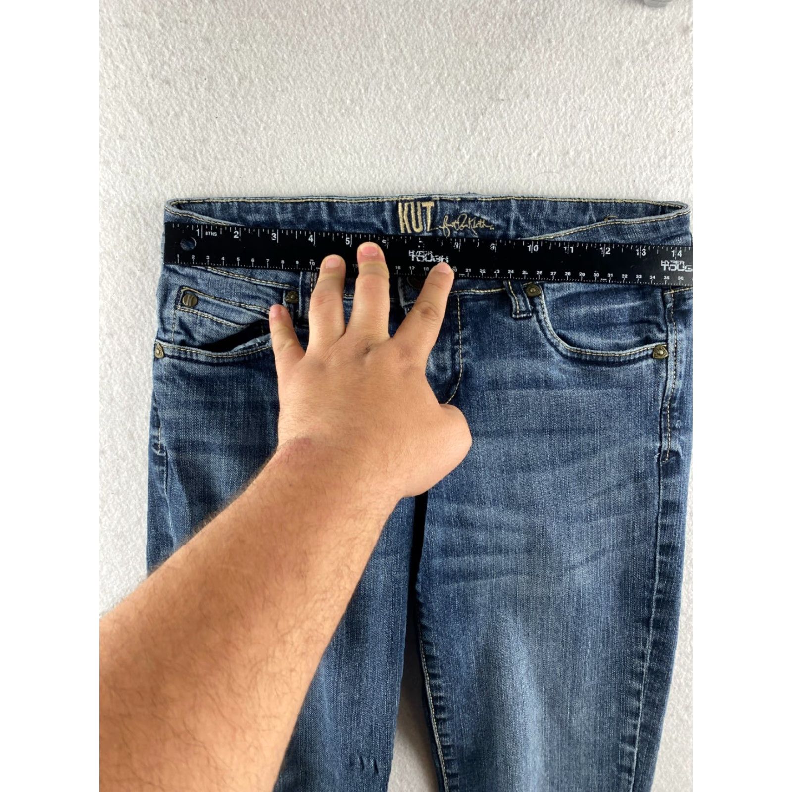 Vintage Kut from the Kloth Jeans Womens 4 Blue Mid Rise Distressed Denim Pockets Dark Size 27" / US 4 / IT 40 - 7 Thumbnail