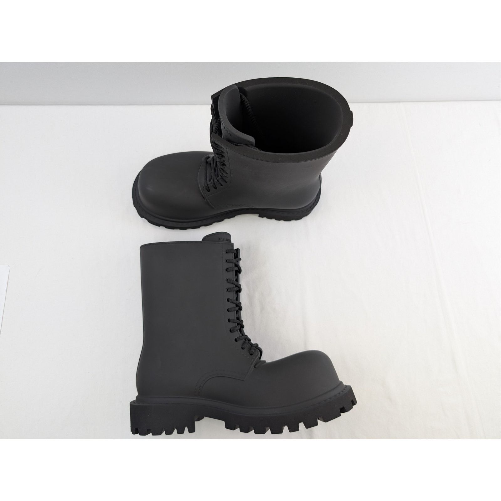o1rshd1 Q:4 / Full Eva Steroid Boot in Black