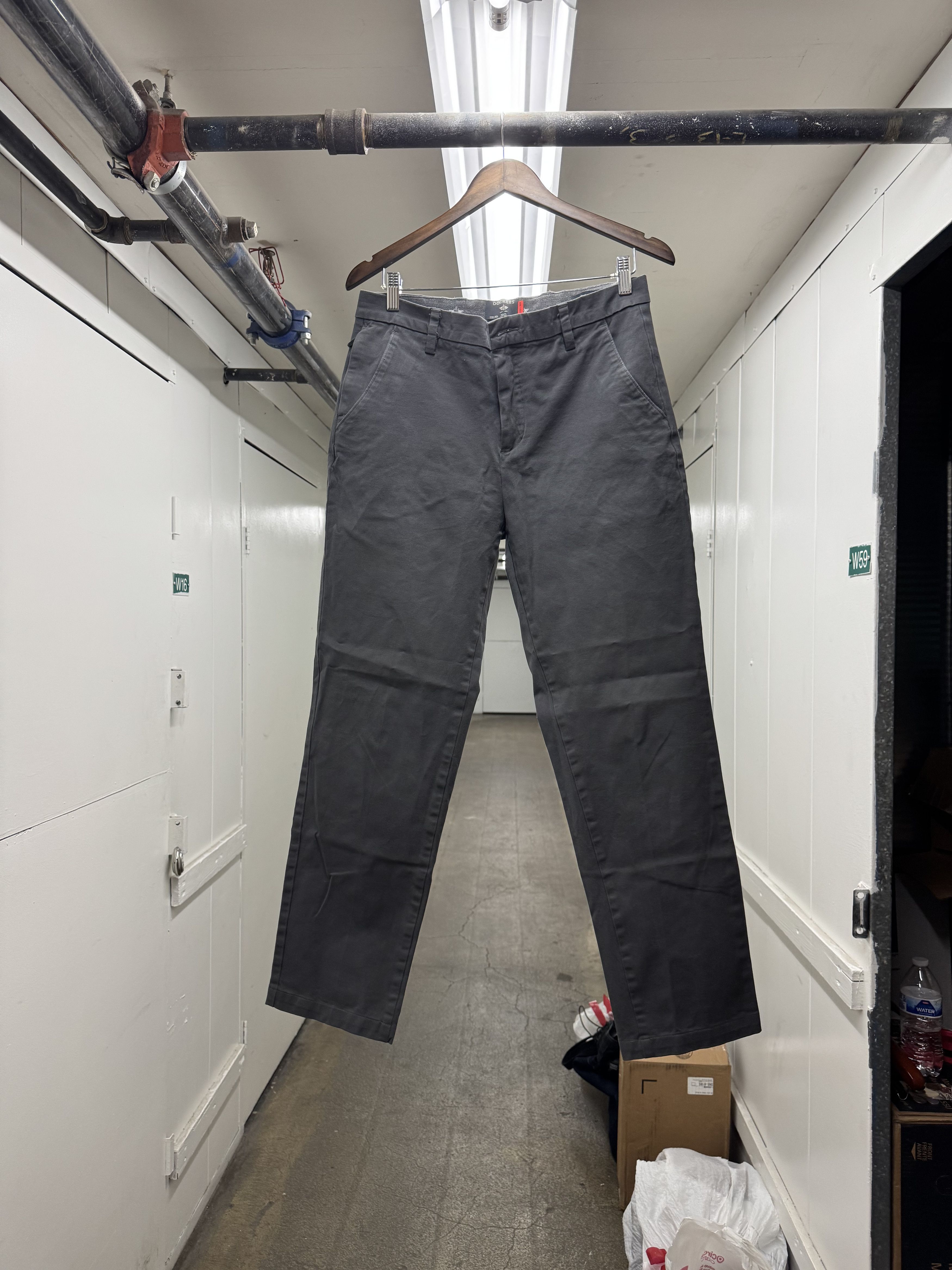Dockers Dockers Waterless Slim Flex Side Zip Pocket 31 x 32 Chinos Size US 31 - 1 Thumbnail