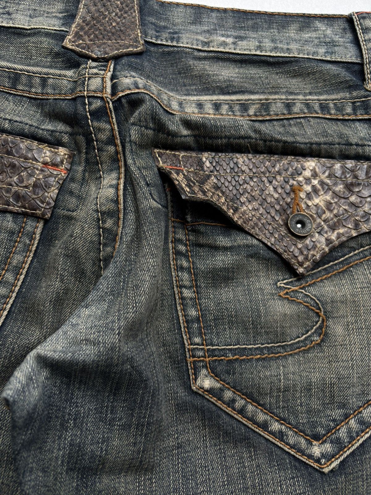 semanticdesign SEMANTIC DESIGN phyton flare jeans Size US 28 / EU 44 - 9 Thumbnail