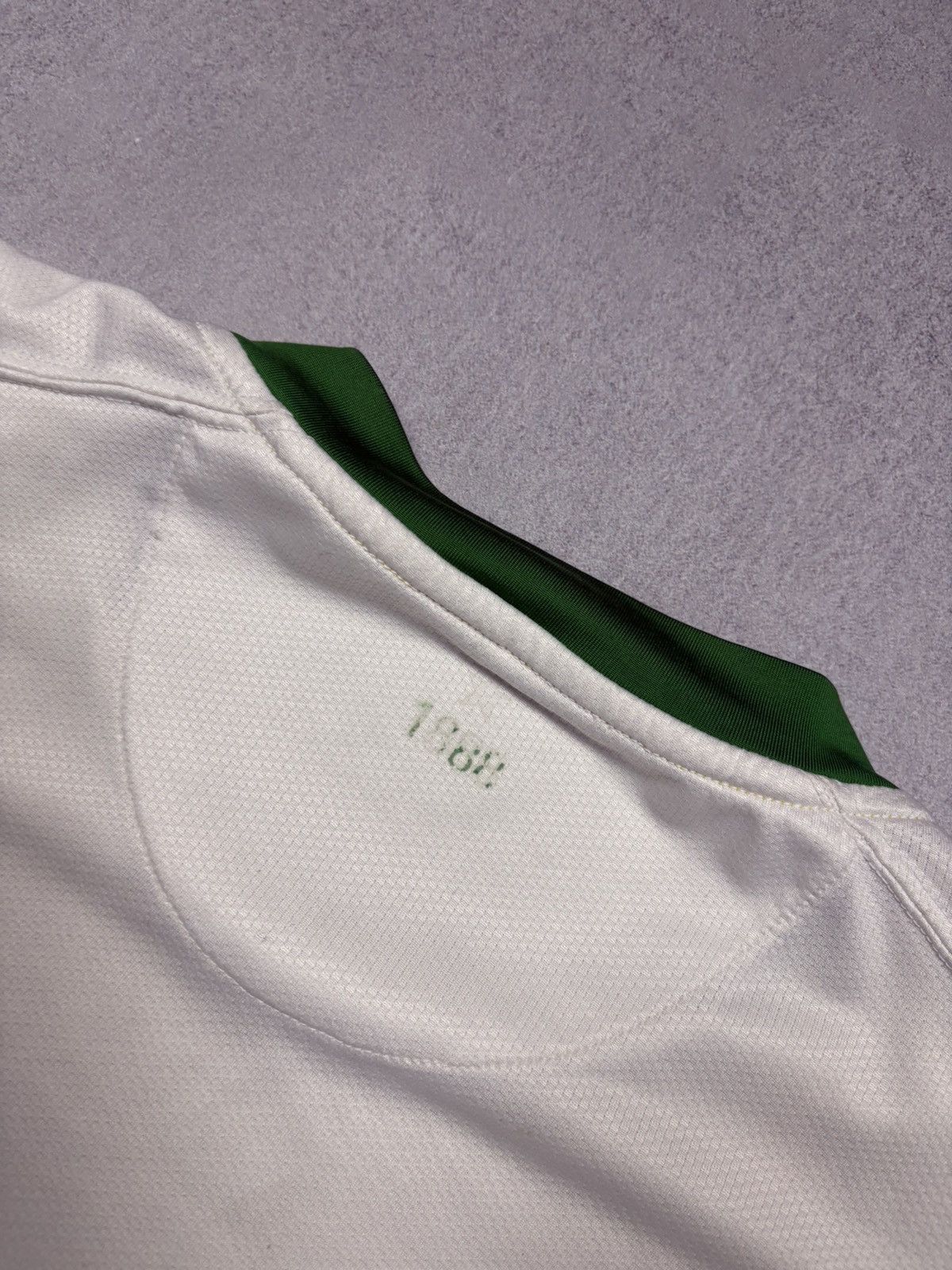 Nike Nike FC Celtic 2006/08 Away Soccer Jersey Kit Carling Shirt Size US L / EU 52-54 / 3 - 22 Thumbnail