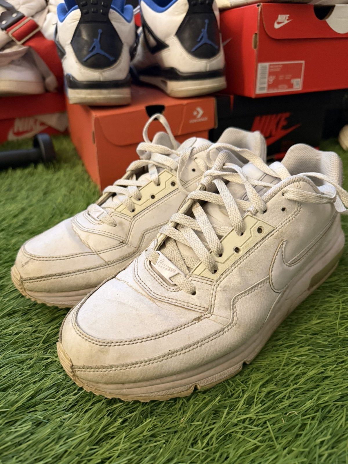 Nike Nike AIR MAX LTD 3 Sneakers (687977-111) Size US 9.5 / EU 42-43 - 6 Thumbnail