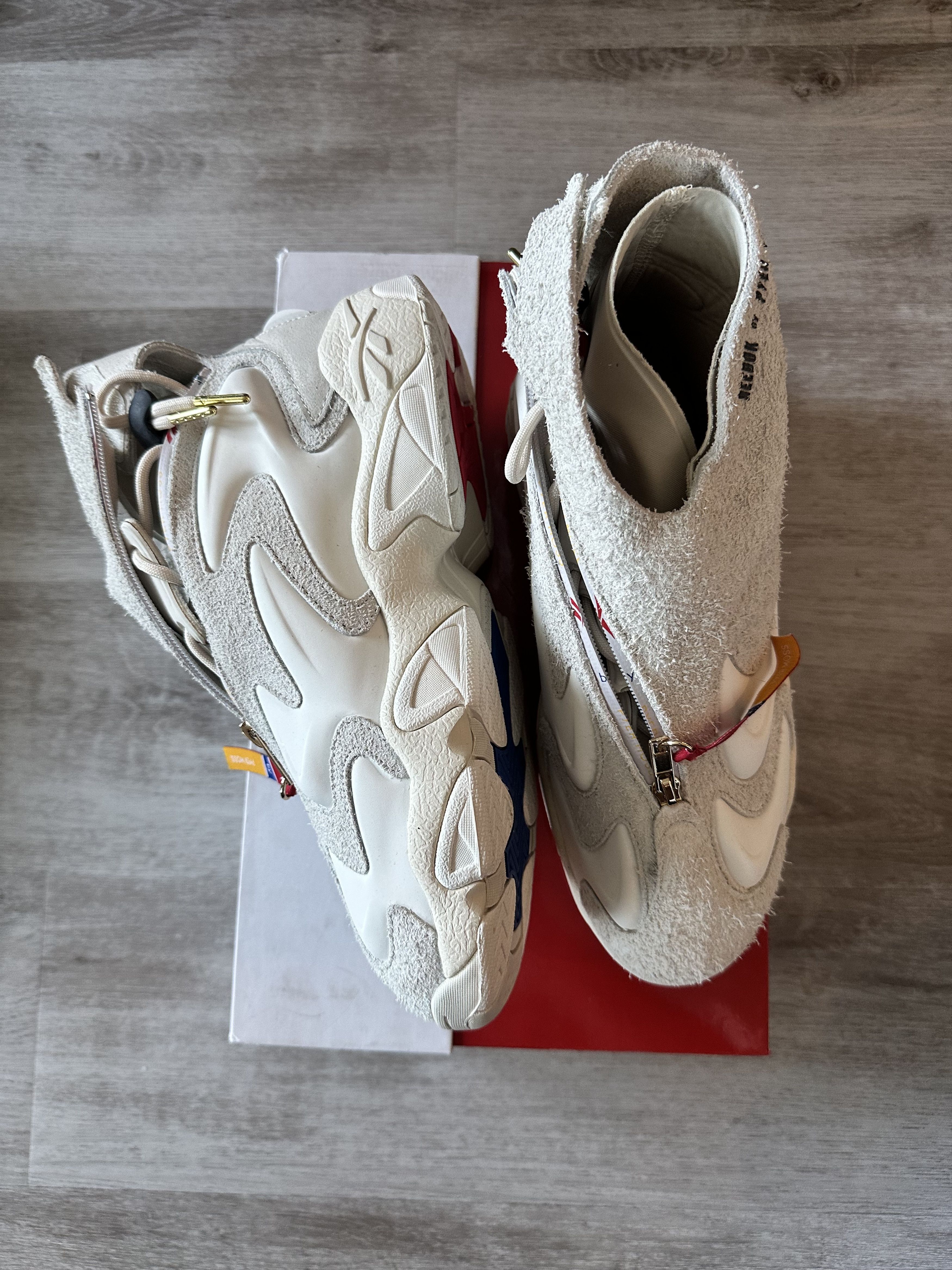 Pyer Moss × Reebok Reebok x Pyer Moss Mobius Experiment Size US 8 / EU 41 - 5 Thumbnail