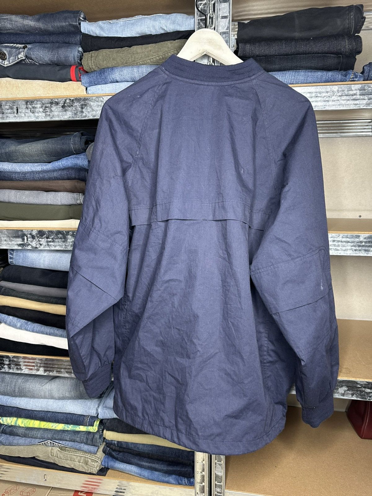 Oakley Vintage Oakley Software V-Neck Windbreaker Pullover Logo S Size US S / EU 44-46 / 1 - 14 Thumbnail