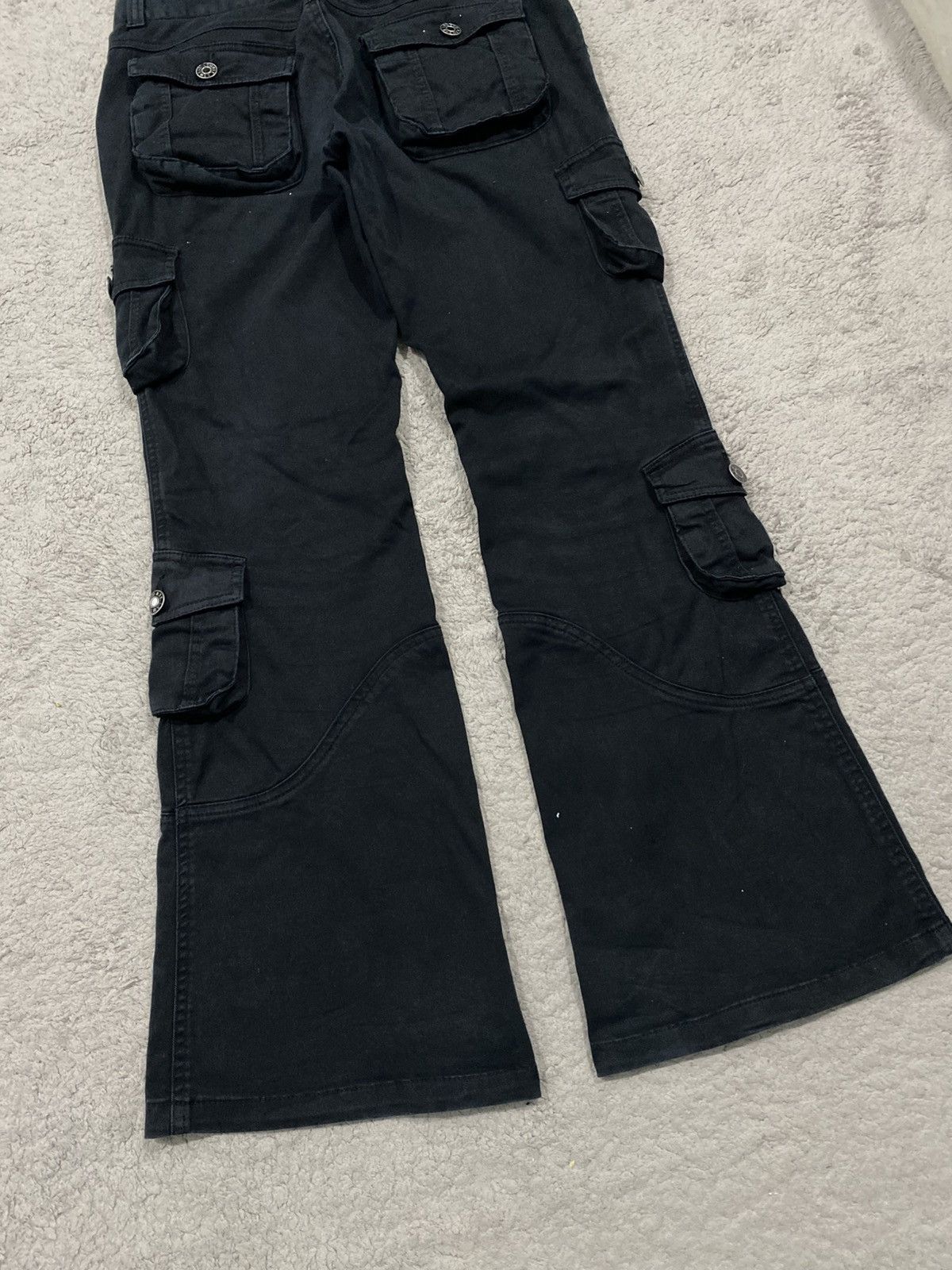 Japanese Brand LowBox Black Cargo Multipocket Flared Pants LGB Style Size US 32 / EU 48 - 13 Thumbnail