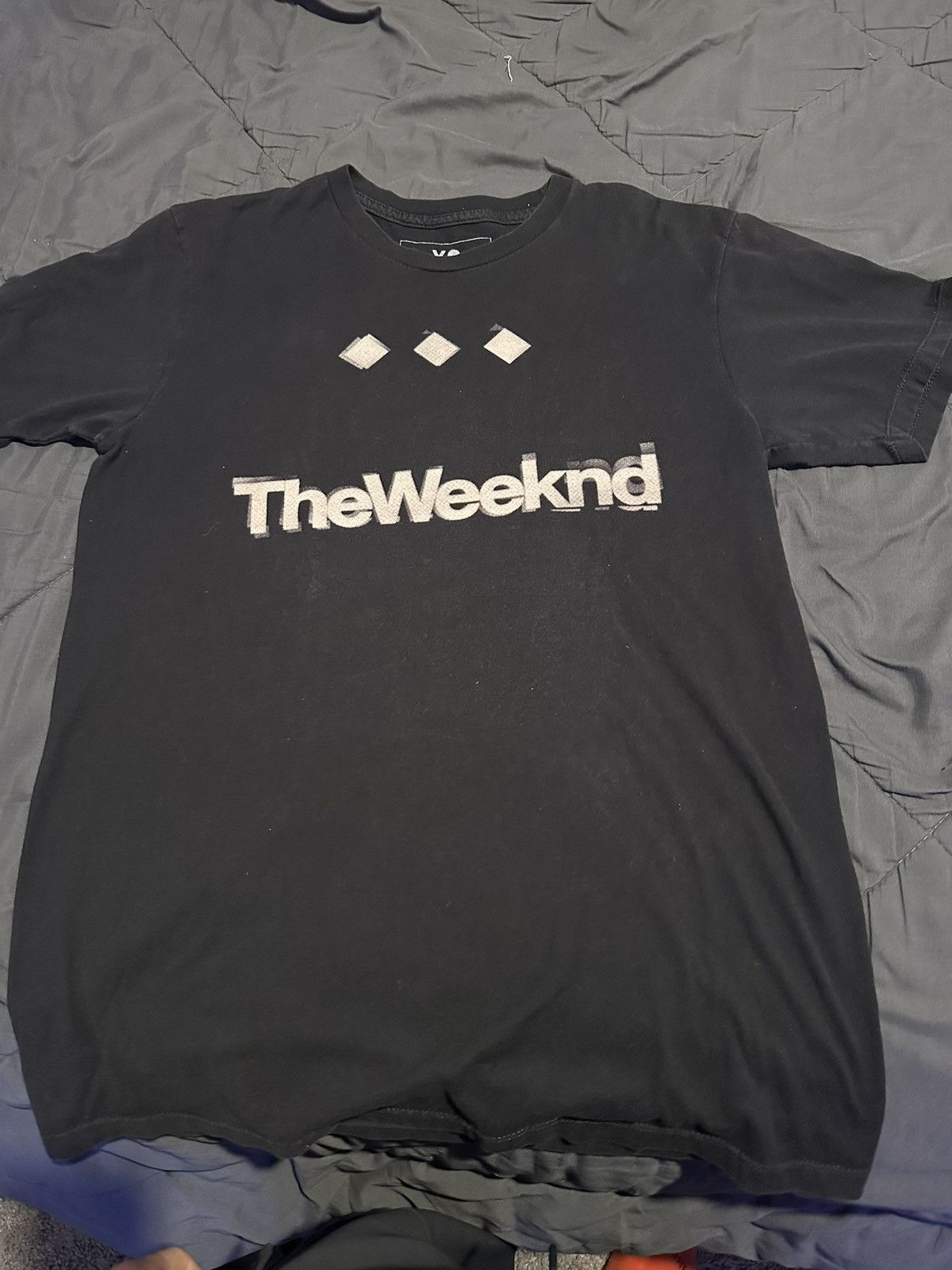 The Weeknd The weeknd first tour merch Size US M / EU 48-50 / 2 - 1 Thumbnail
