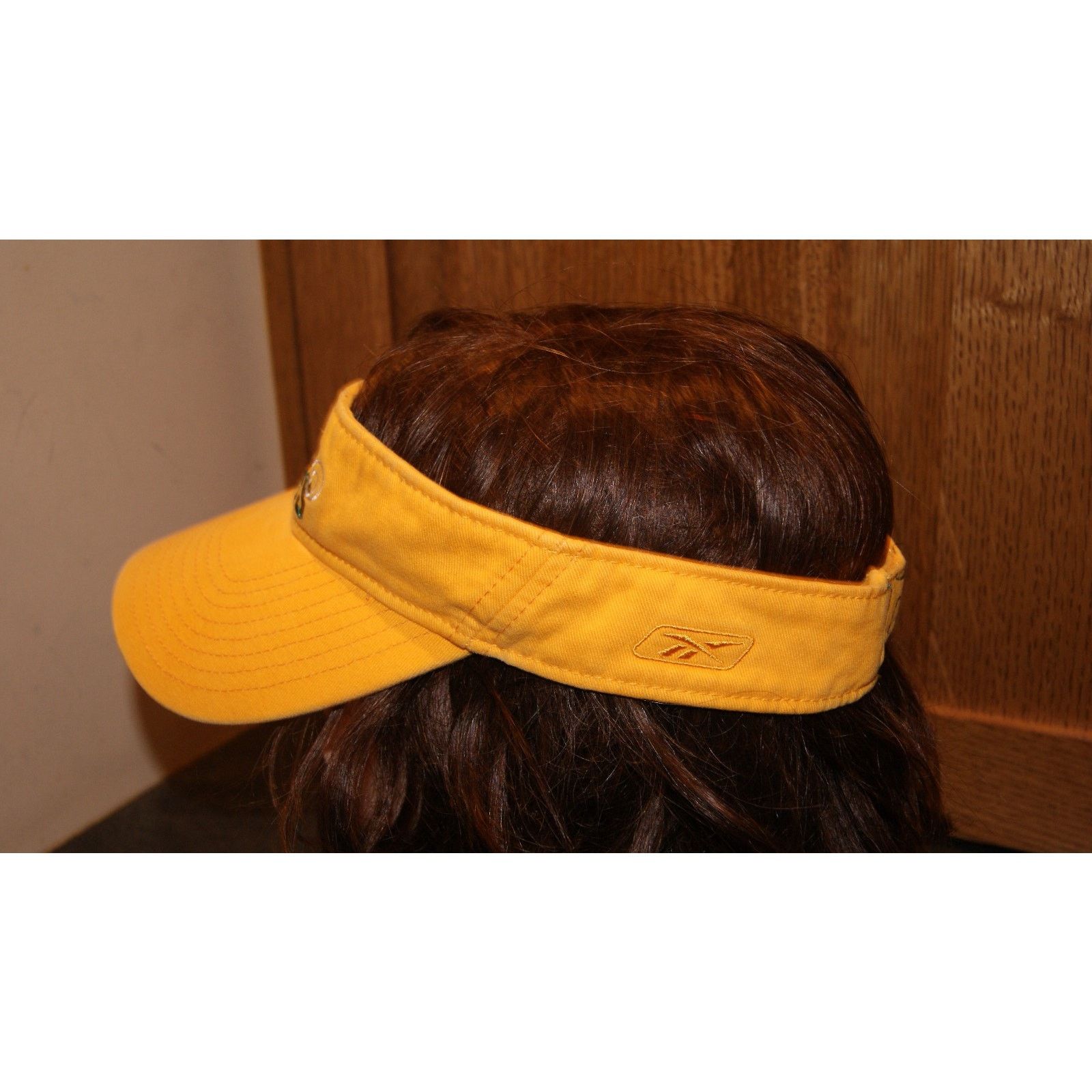 Reebok VTG Y2K Green Bay Packers Reebok Golf Visor Hat Size ONE SIZE - 5 Thumbnail
