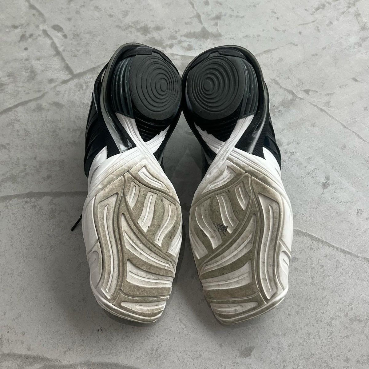 Balenciaga Balenciaga Tyrex Sneaker (Black / White) Size US 11 / EU 44 - 4 Thumbnail