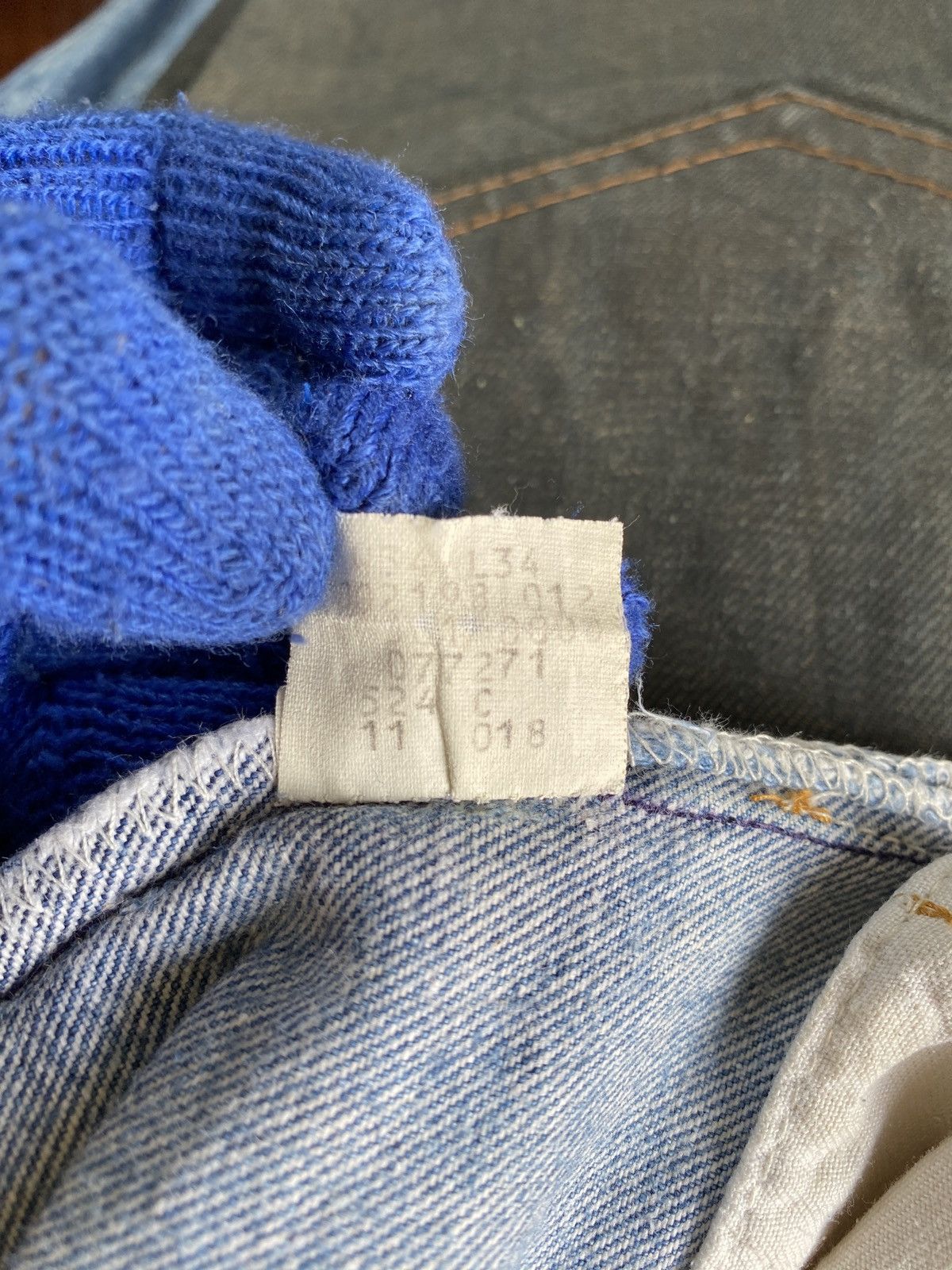 Levi's Vintage 90s Levi’s 501 Rusty Denim Size US 31 - 18 Thumbnail