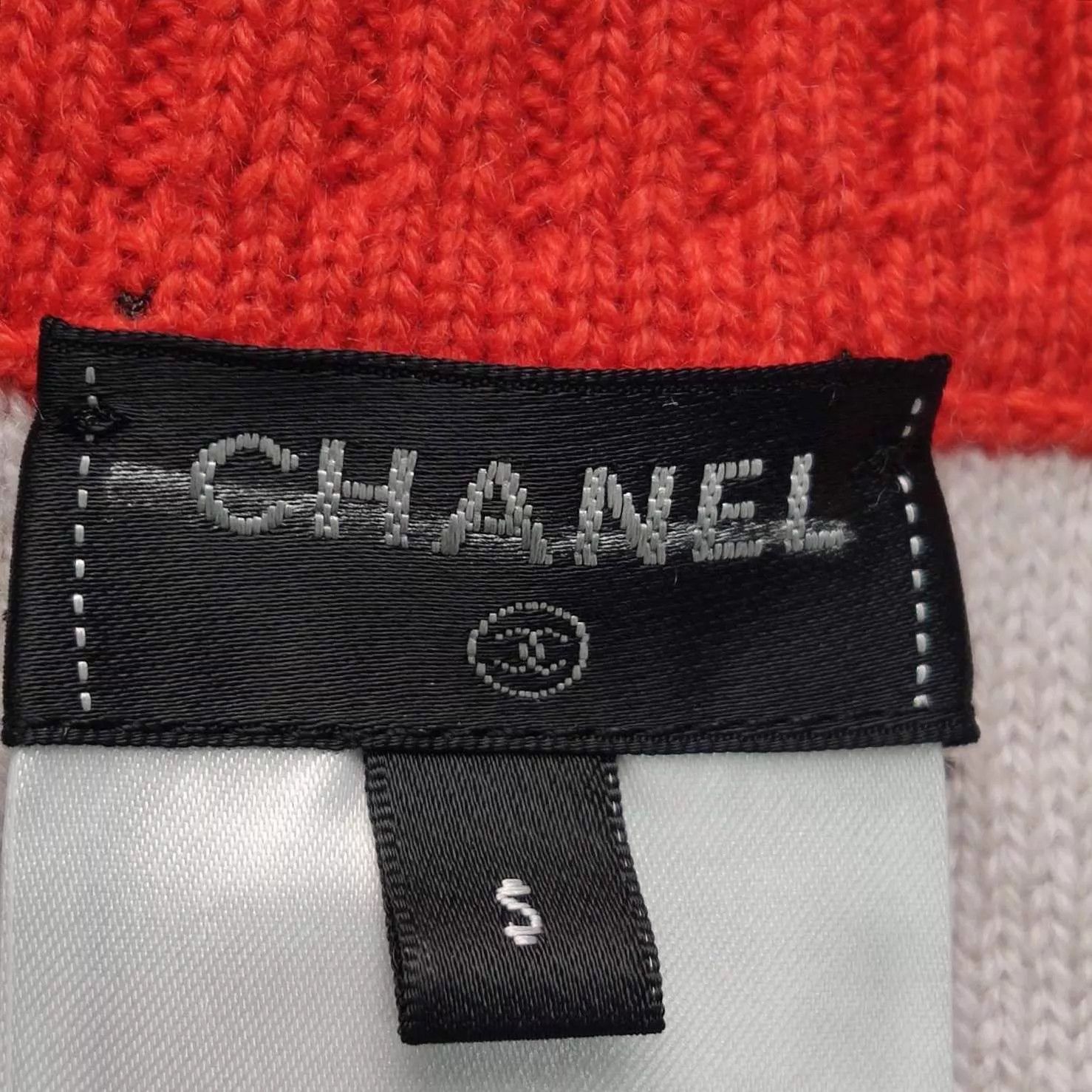 Chanel Chanel women's top Size S / US 4 / IT 40 - 2 Thumbnail