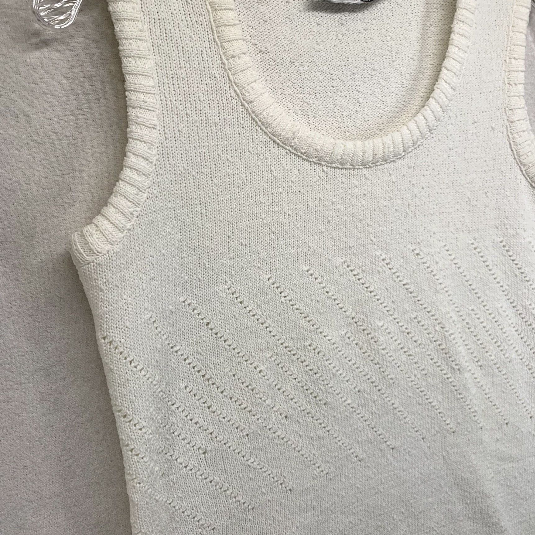 Vintage VINTAGE Dalton Womens Sweater Vest White S Knit - MultI Breathable Cottagecore Sleeveless Round Neck 80s 90s Womens Vest Size S / US 4 / IT 40 - 7 Thumbnail