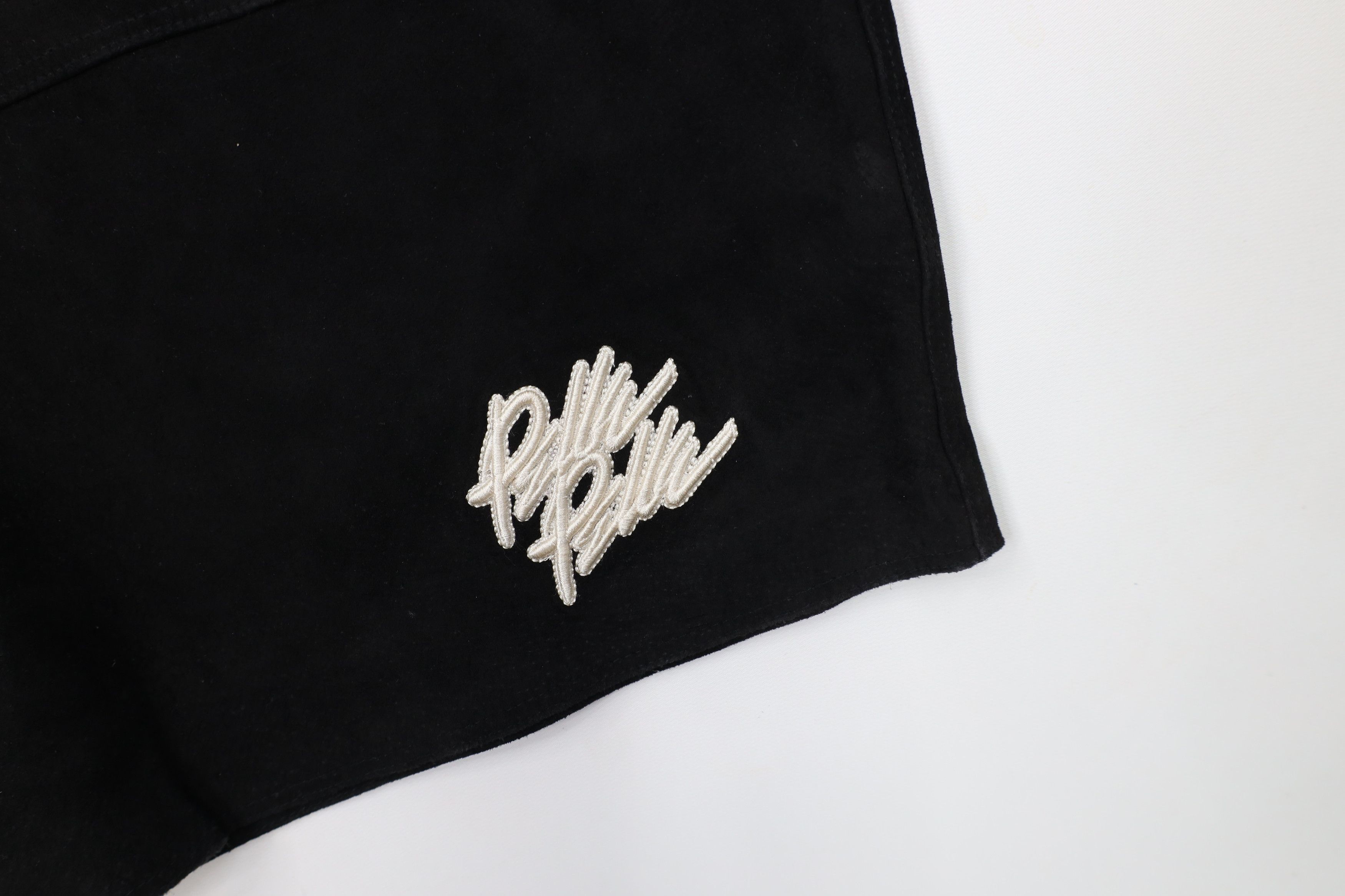 Pelle Pelle × Vintage Vintage 90s Pelle Pelle Suede Leather Baggy Shorts Black Size US 36 / EU 52 - 5 Thumbnail