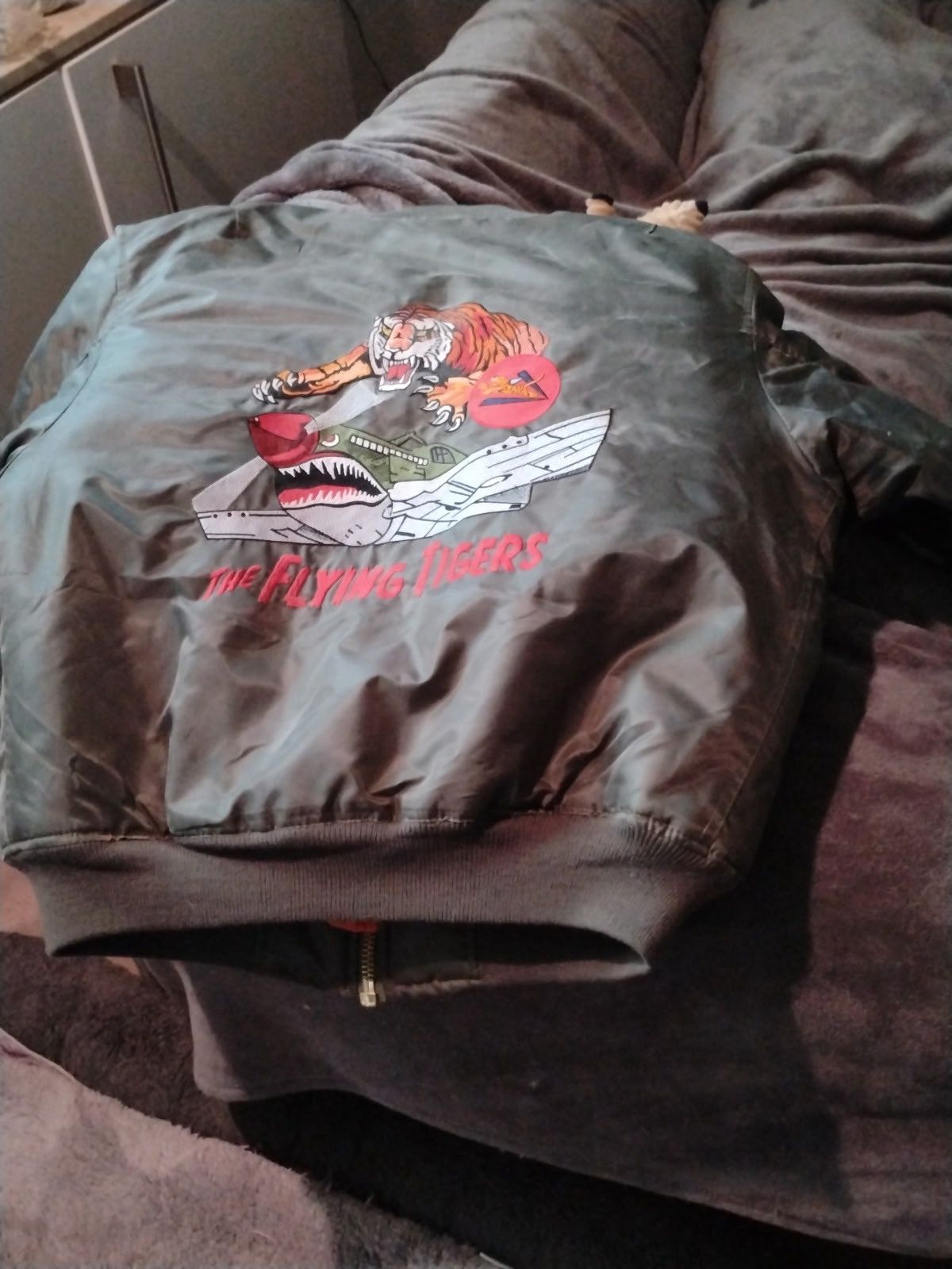Rothco NWT Rothco REVERSIBLE MA-1 Flight Jacket Tigers P-40 Bomber Size US M / EU 48-50 / 2 - 6 Thumbnail