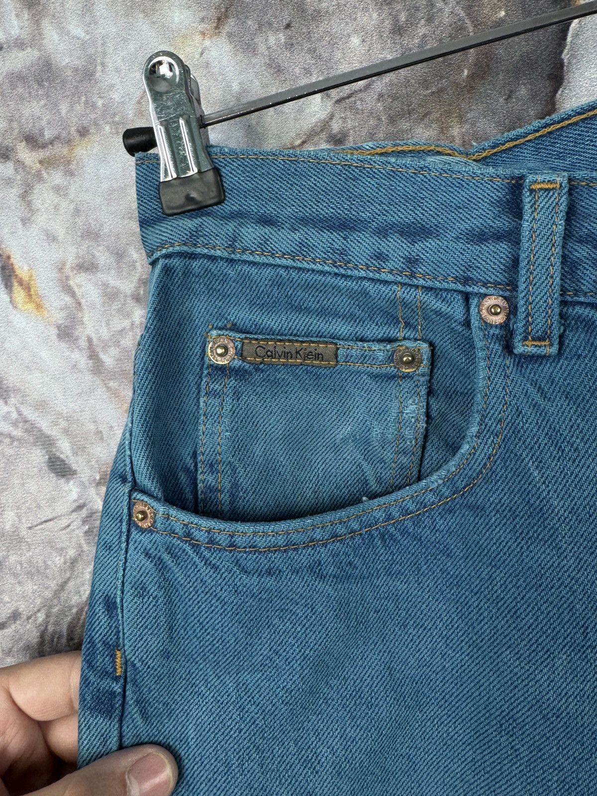 Calvin Klein Men’s Easy Fit Jeans Calvin Klein Vintage Size 14 Size US 34 / EU 50 - 11 Thumbnail