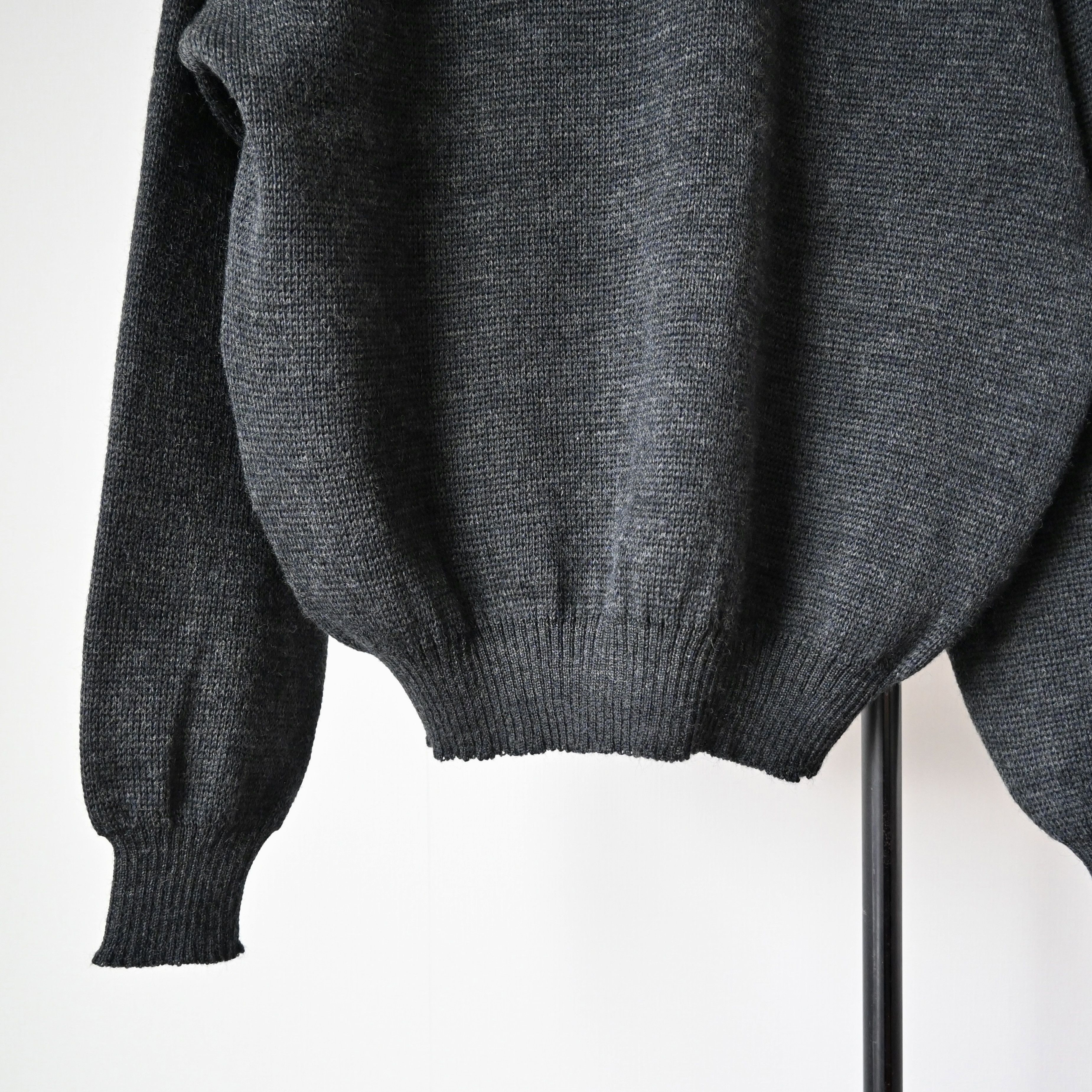 Vintage VTG 1990s HUNTING WORLD iconic logo knit sweater, made in UK Size US M / EU 48-50 / 2 - 4 Thumbnail