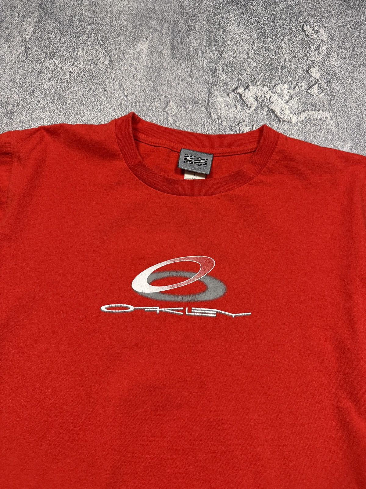 Oakley Vintage OAKLEY Surf Software Tee Size US L / EU 52-54 / 3 - 3 Thumbnail