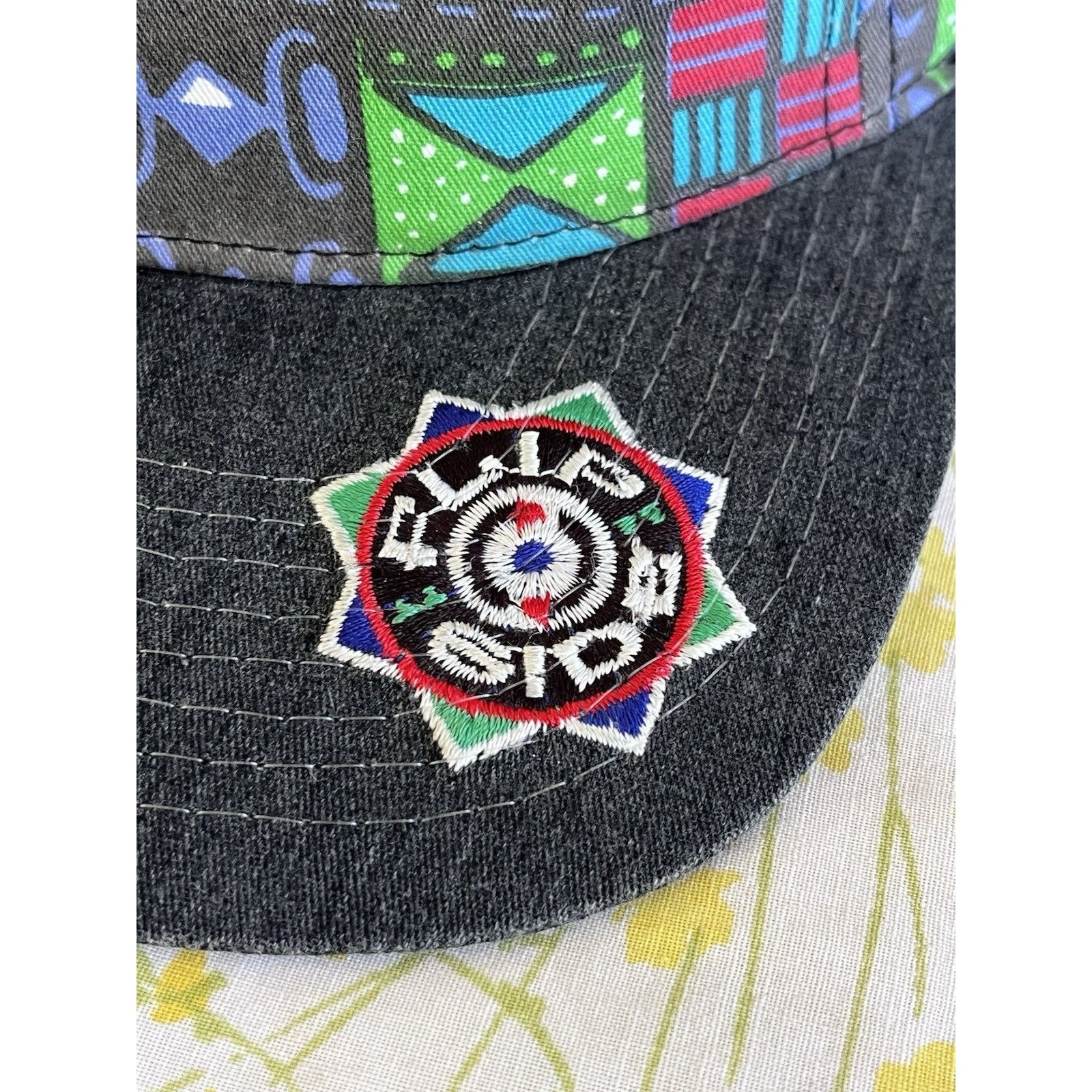 Starter 90s Starter Hat SnapBack FlipSide Flip Your Lid Pattern Hat Size ONE SIZE - 2 Thumbnail