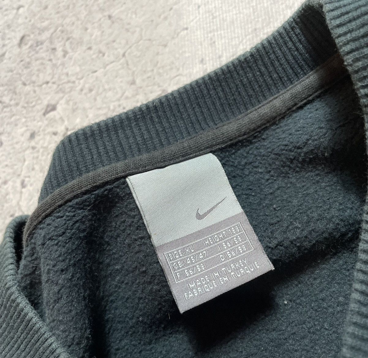 Nike Vintage Nike Sportswear USA Y2K Big Logo Swoosh Sweatshirt Size US XL / EU 56 / 4 - 8 Thumbnail