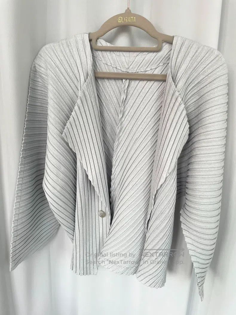 Issey Miyake Issey Miyake Diagonal Stripe Silver Gray Coat Size M / US 6-8 / IT 42-44 - 2 Thumbnail