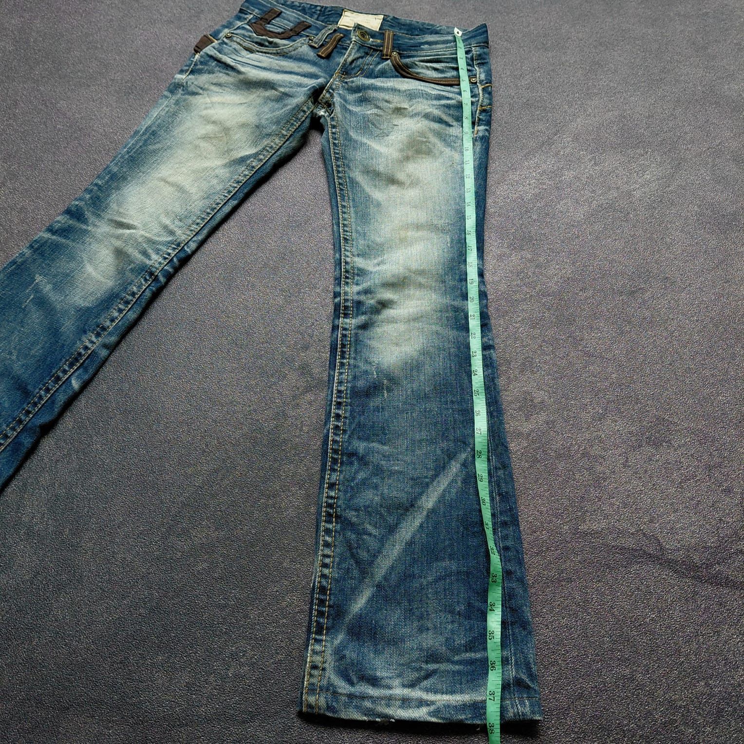 Tornado Mart Yoshitomo Nara Lolita Distresed Flare Jeans Size US 29 - 14 Thumbnail