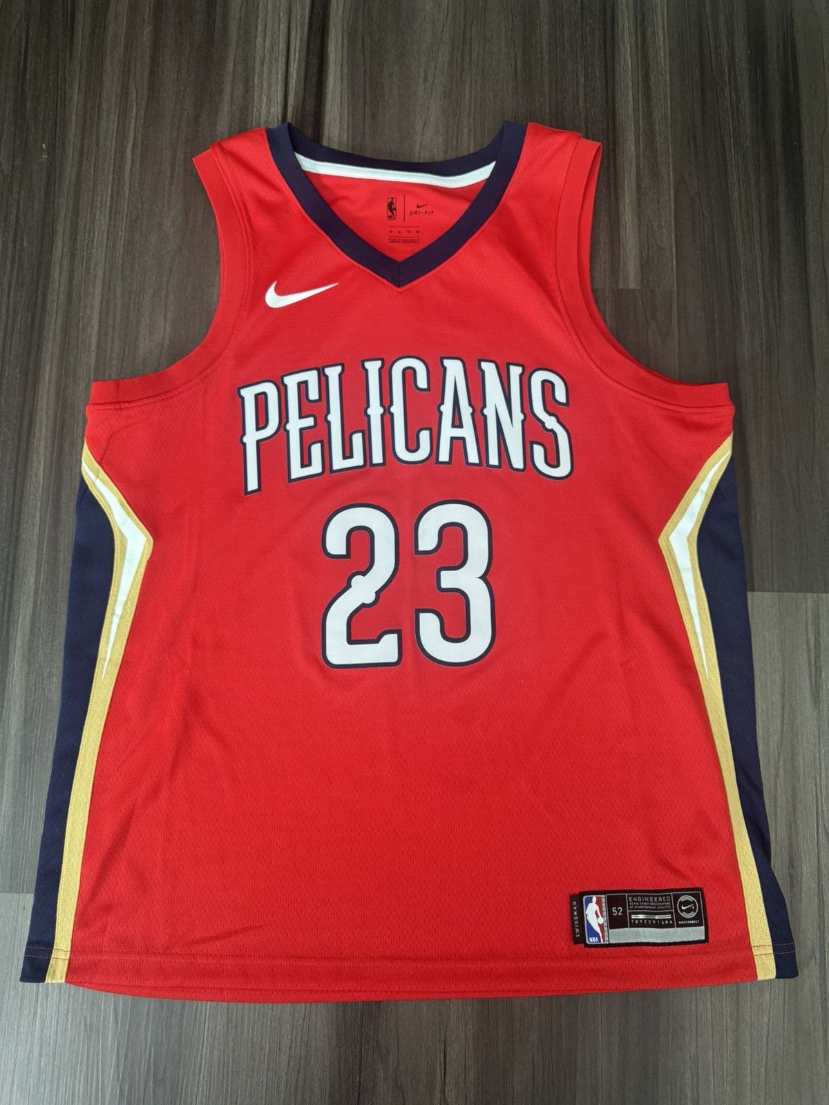Nike New Orleans Pelicans Anthony Davis #23 Red Swingman Jersey Size US XL / EU 56 / 4 - 1 Thumbnail