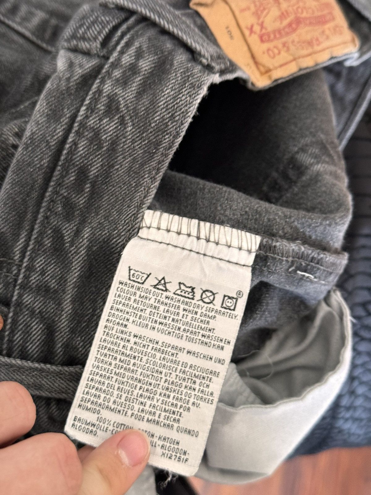 Levi's Rare Vintage 90s Levi’s 501 33x32 Washed Denim Jeans Pants Size US 33 - 9 Thumbnail