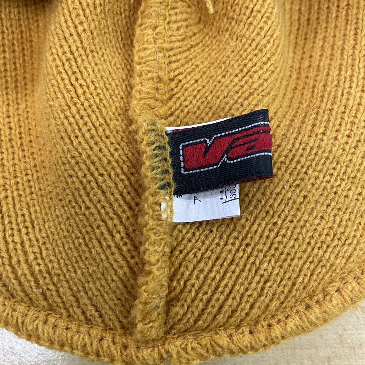 Vans Vintage Vans Skateboard Beanie Size ONE SIZE - 4 Thumbnail