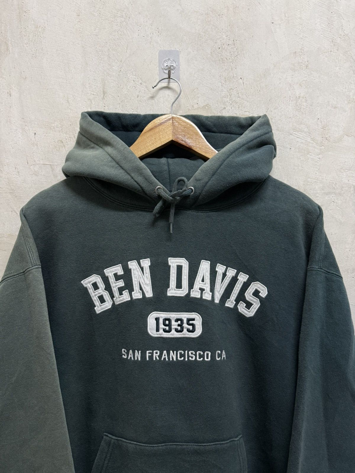 Ben Davis 2000s Ben Davis Kanye West Sun Faded Hoodie Size US L / EU 52-54 / 3 - 2 Thumbnail