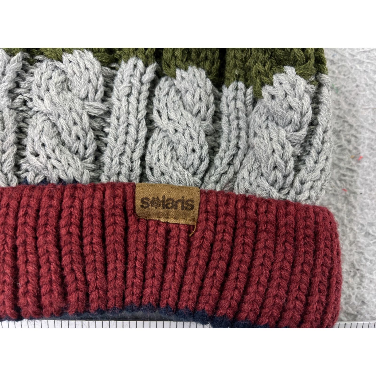 Vintage Solaris Beanie Adult One Size Gray Stripe Twisted Cable Knit Acrylic Ski Pom Beanie Women Holiday Accessories Size ONE SIZE - 2 Thumbnail