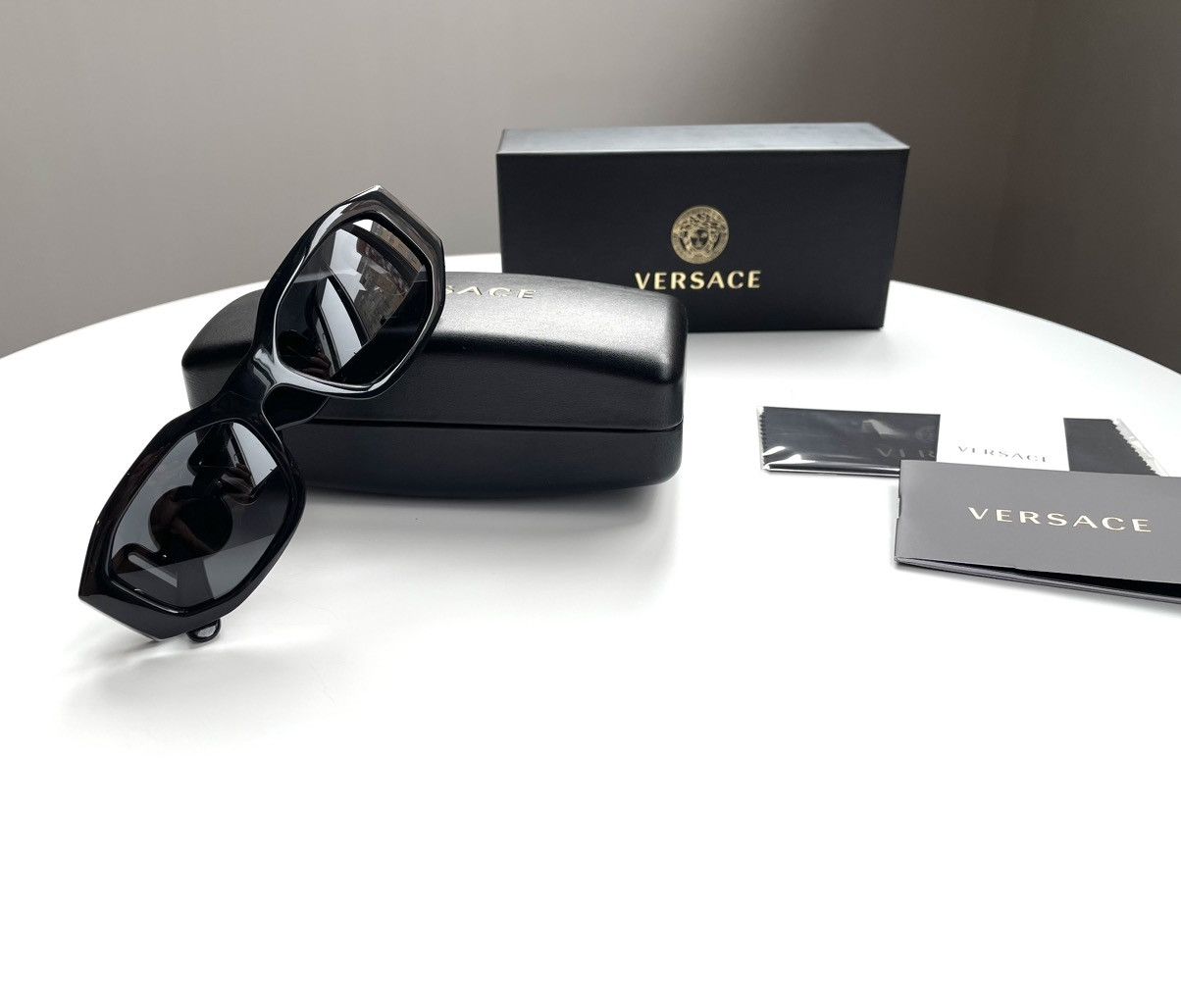 Versace × Vintage Versace THE CLANS VE 4361 GB1/87 Size ONE SIZE - 10 Thumbnail