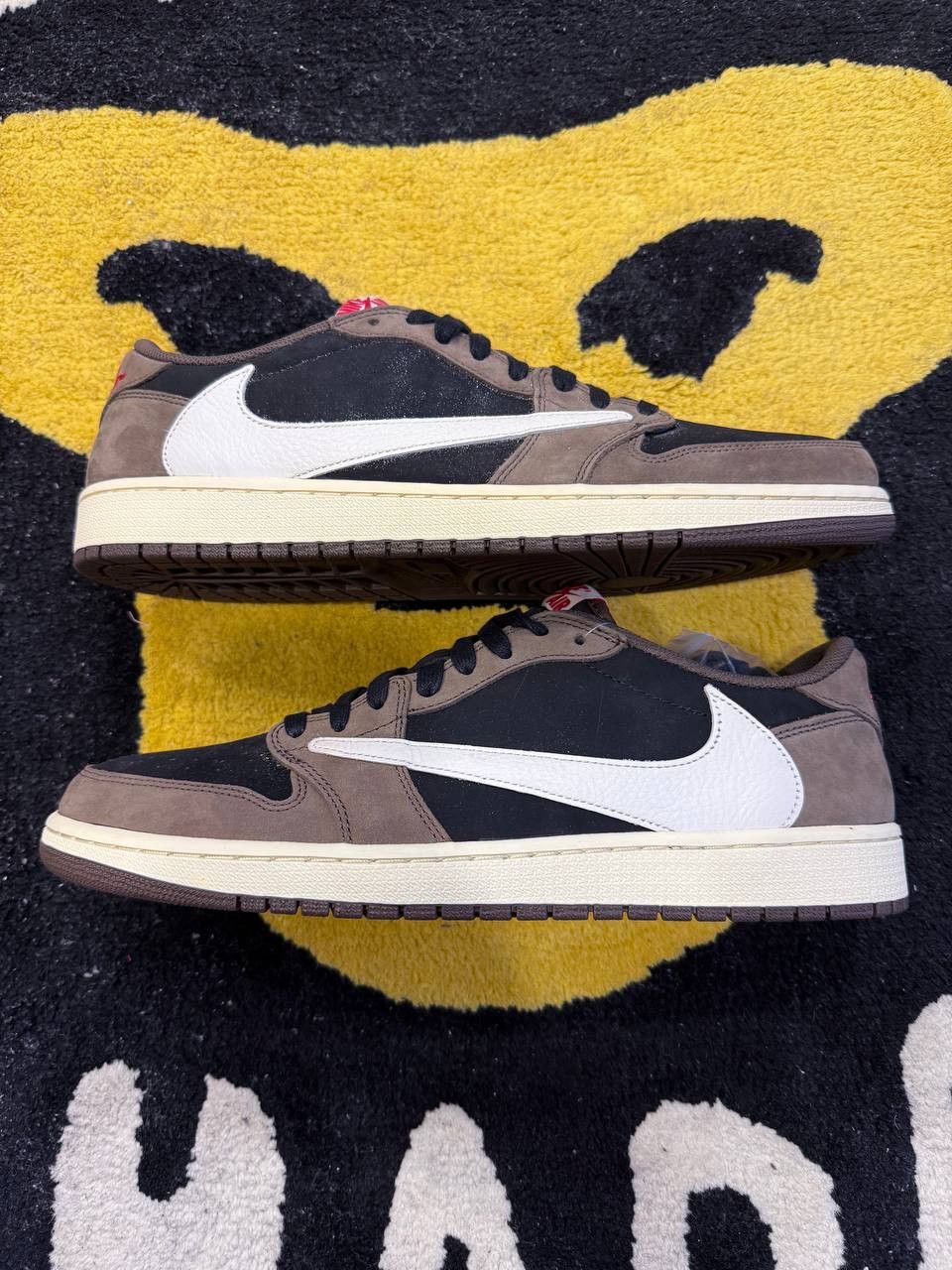 Nike × Travis Scott Jordan 1 Low OG SP Travis Scott Mocha (2019) CQ4277-001 Size US 14 / EU 47 - 2 Thumbnail